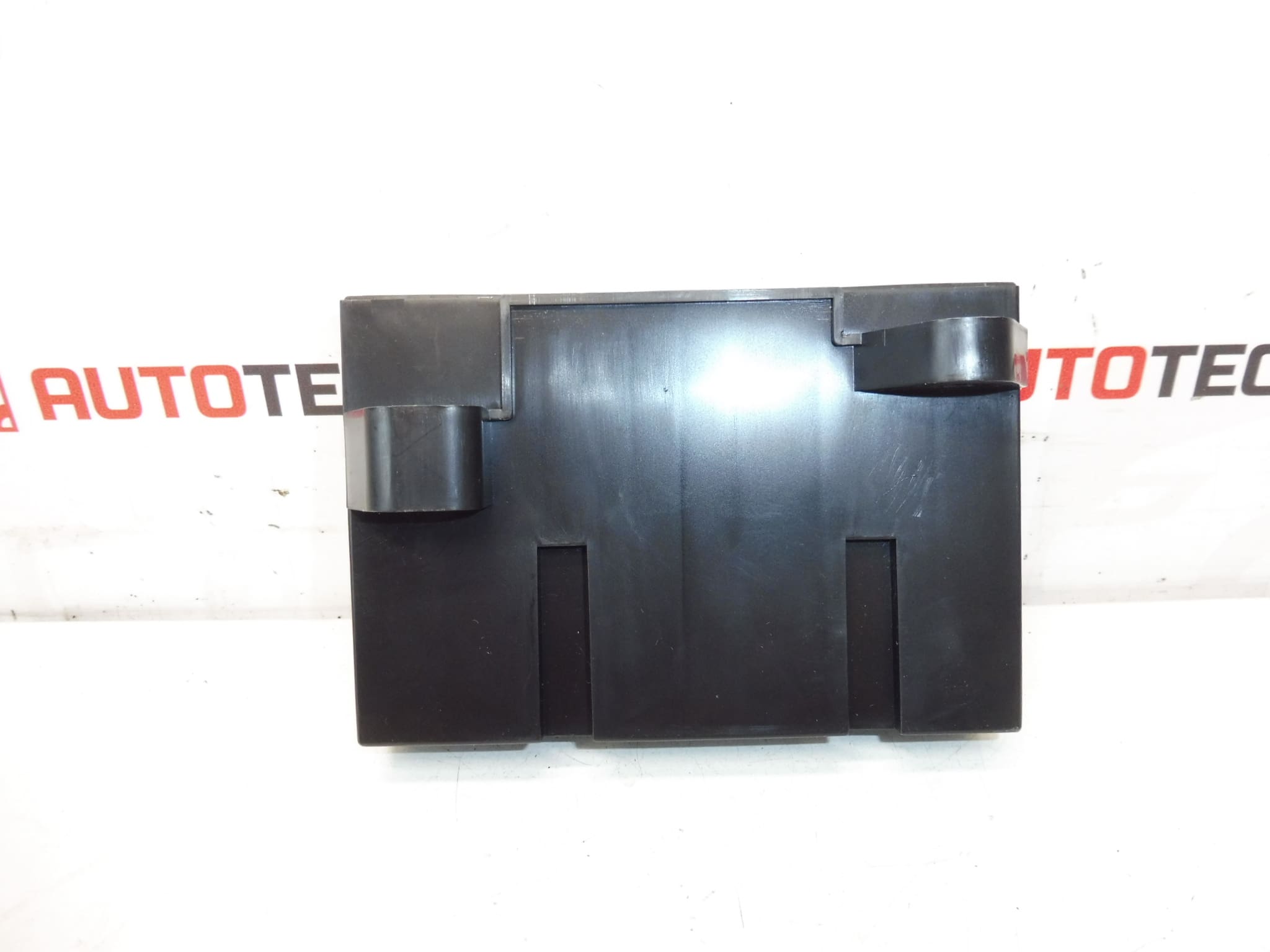 Riadiaca jednotka klimatizácie Citroën C4 Picasso 9665811780 – Obrázok 2