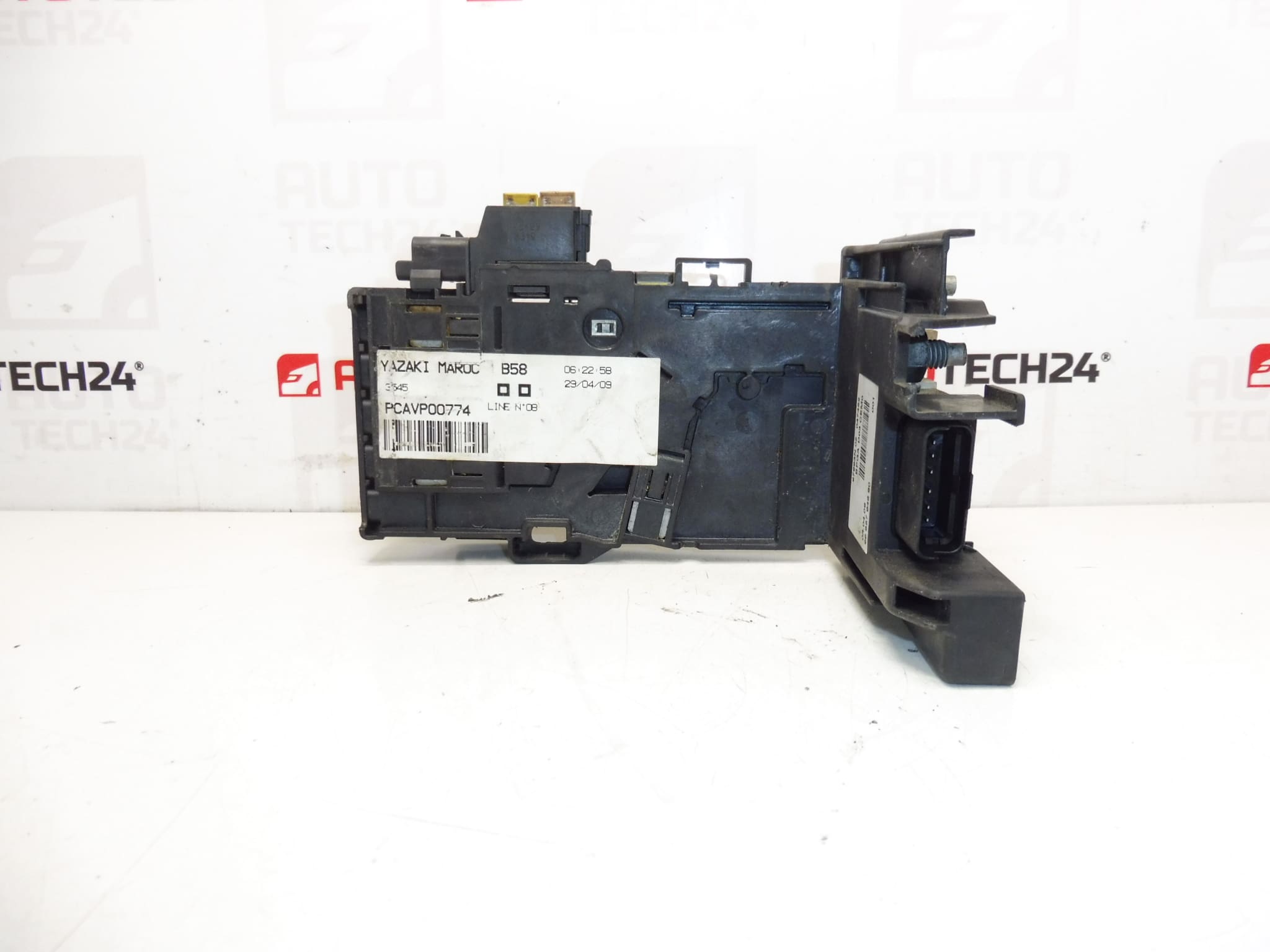 Citroën Peugeot 9665794680 28201235 6500