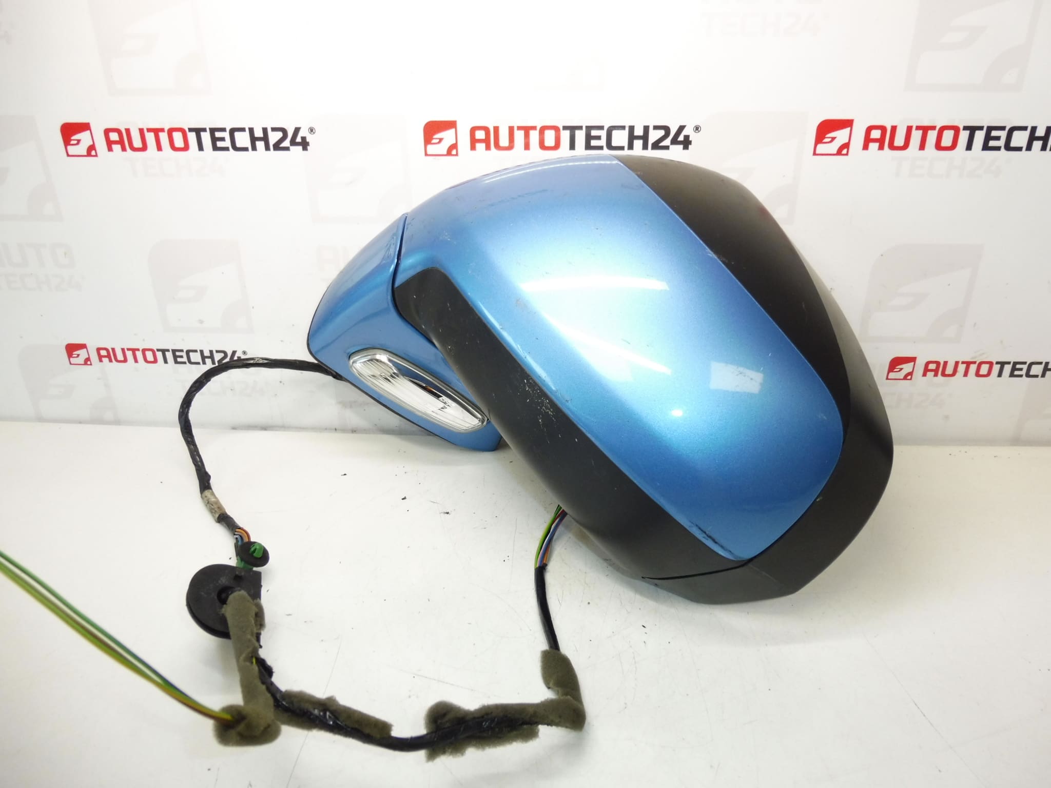 Ľavé zrkadlo Knyc Citroën C4 Picasso 96850509xt 8153H4