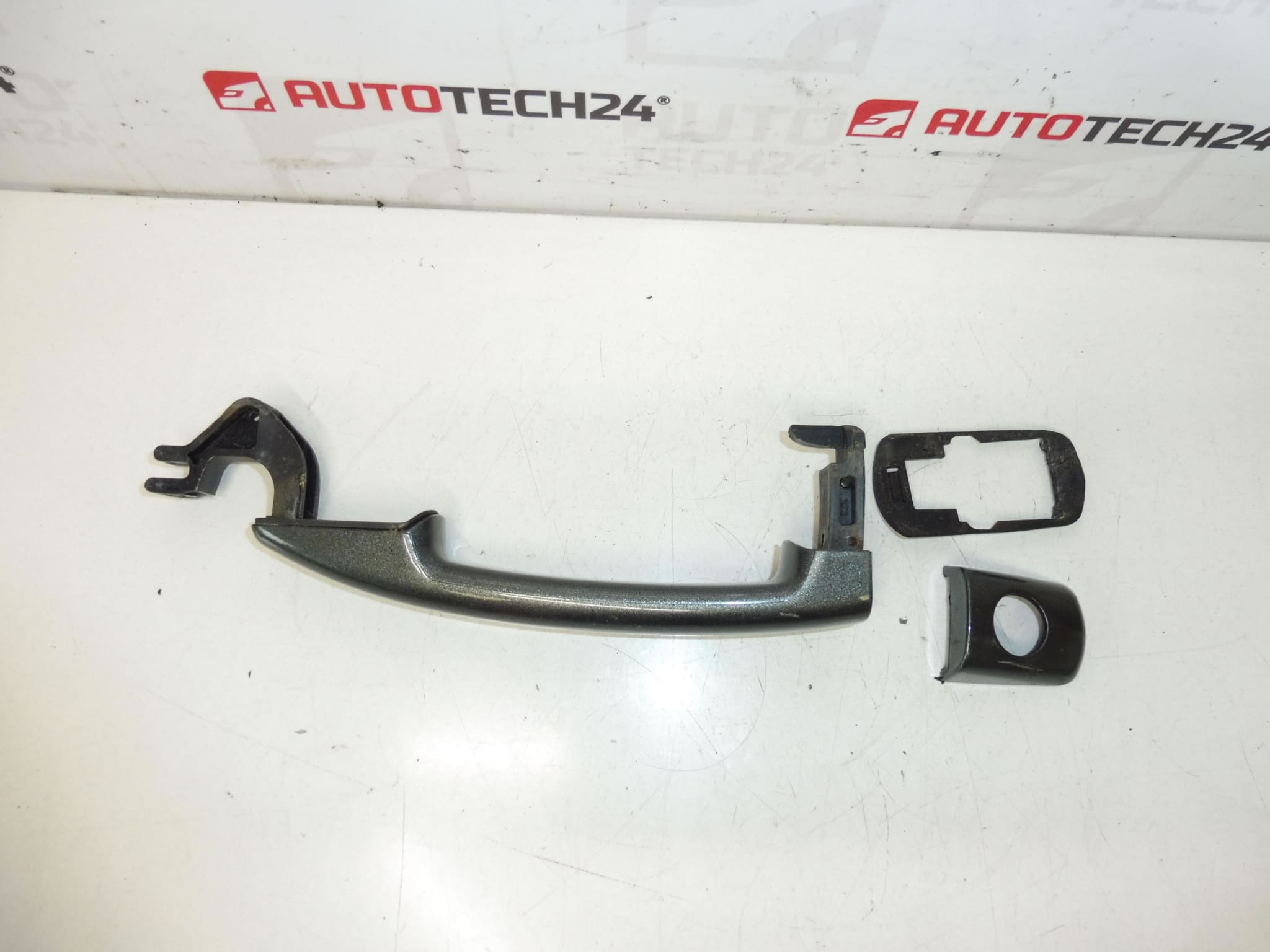 Kľučka dverí vodiča Citroën Peugeot EZQC 9101EP – Obrázok 2