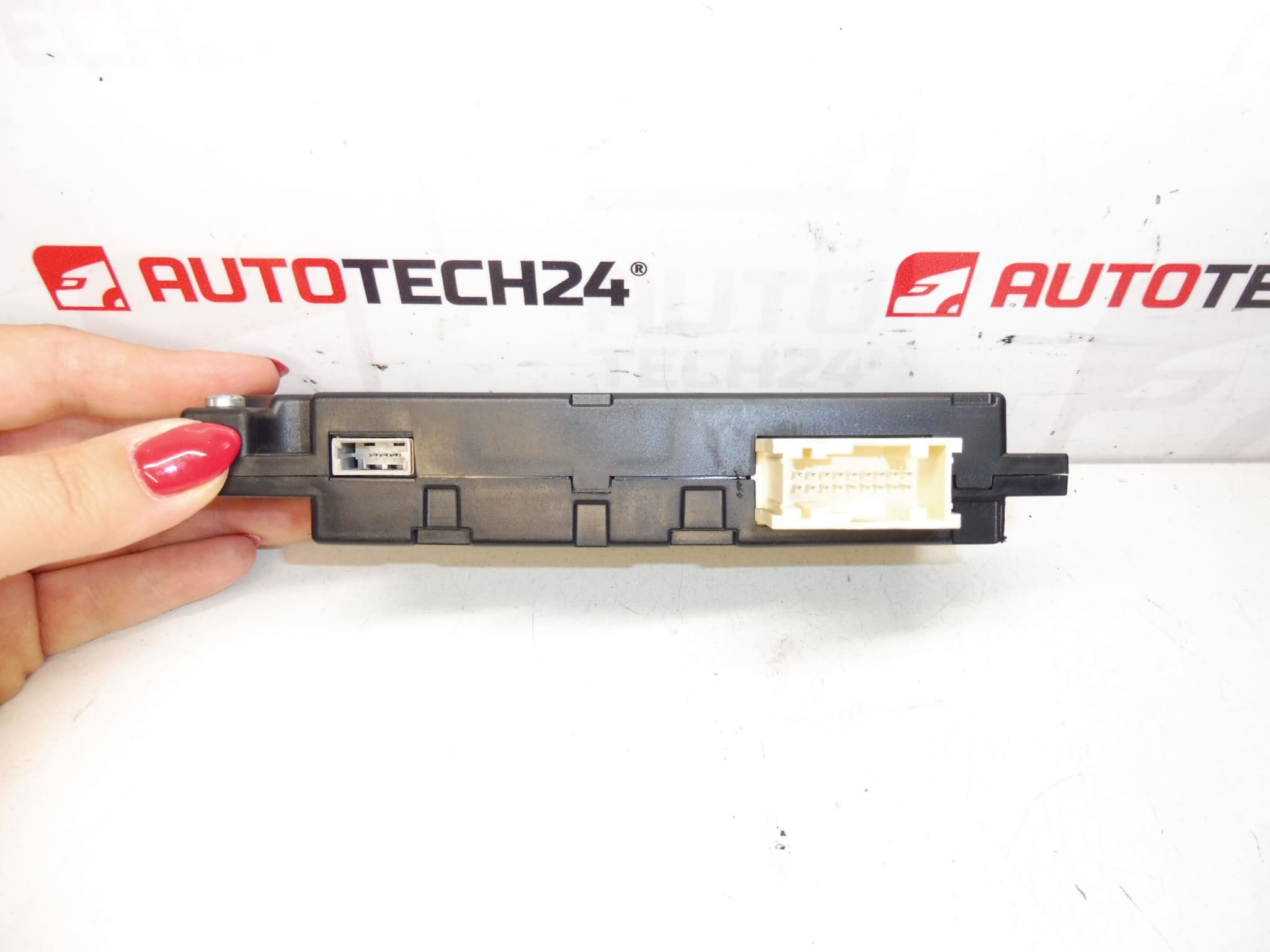 Bluetooth modul Citroën Peugeot 9666001080 S180073001 6574KS – Obrázok 2