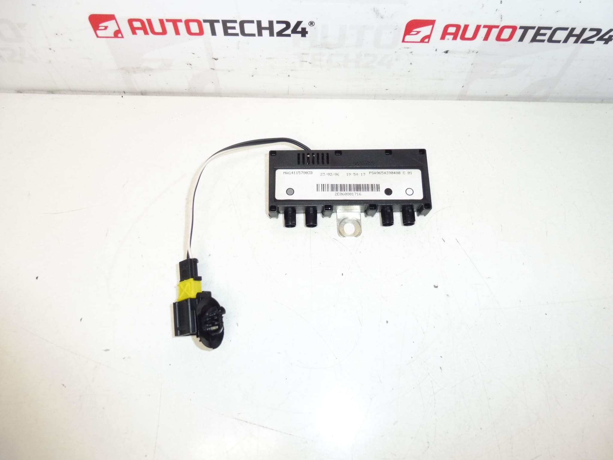 Impedančný adaptér Peugeot 407 9654390480 6561T7