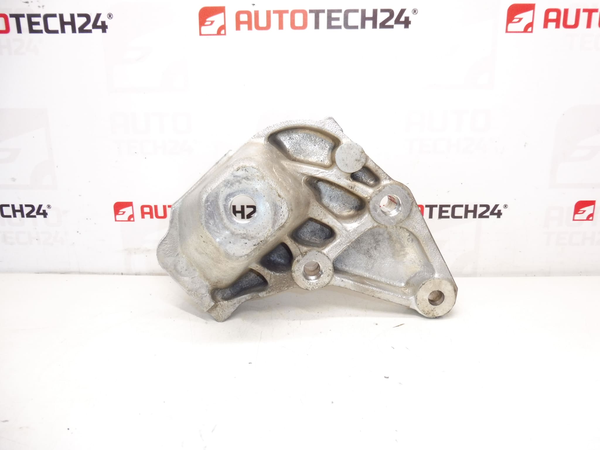 Motorový záves vpravo Citroën Peugeot 9647029580 1839C8