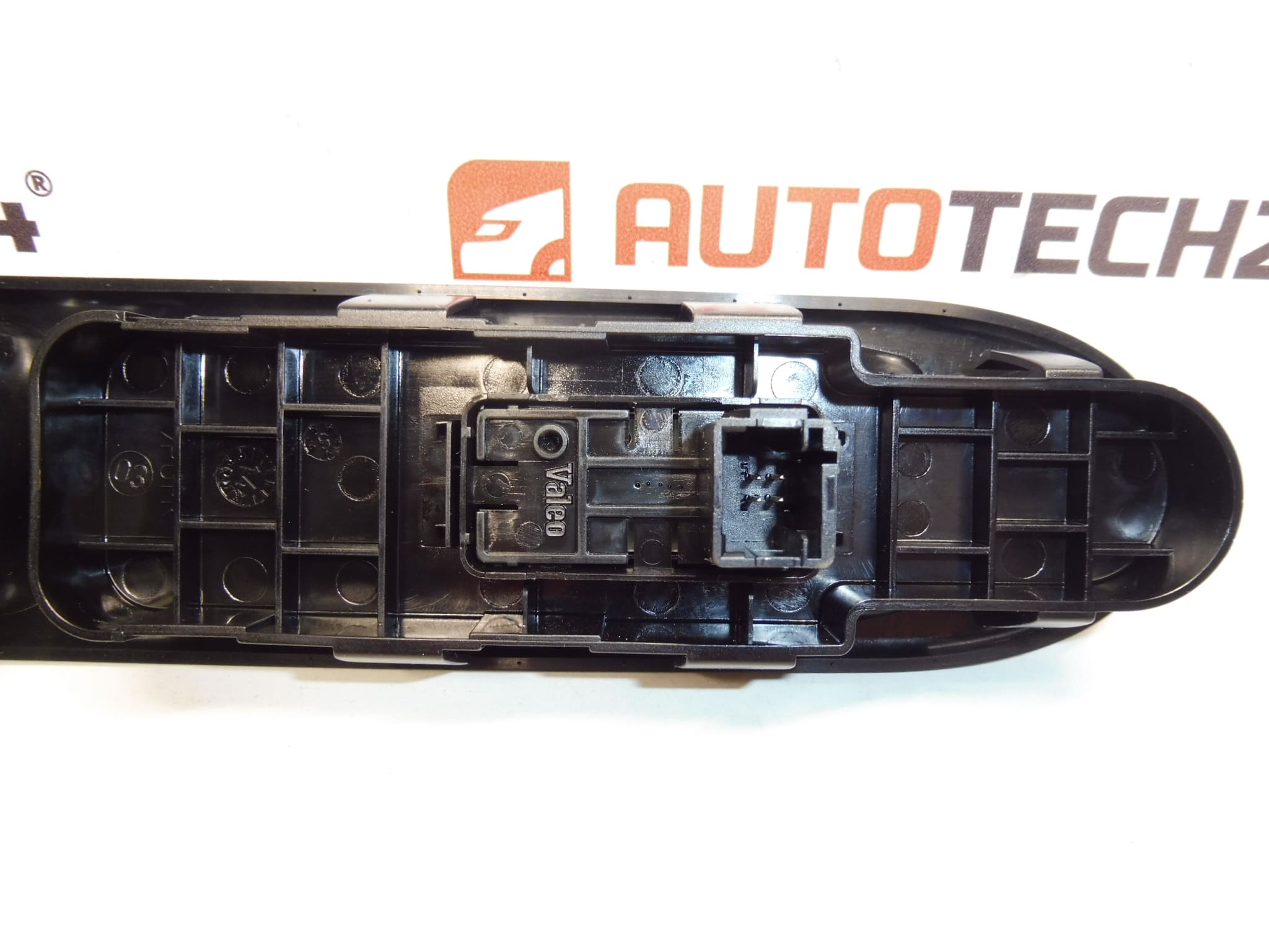 Ovládač okna Citroën C3 Picasso 6490P9 – Obrázok 2