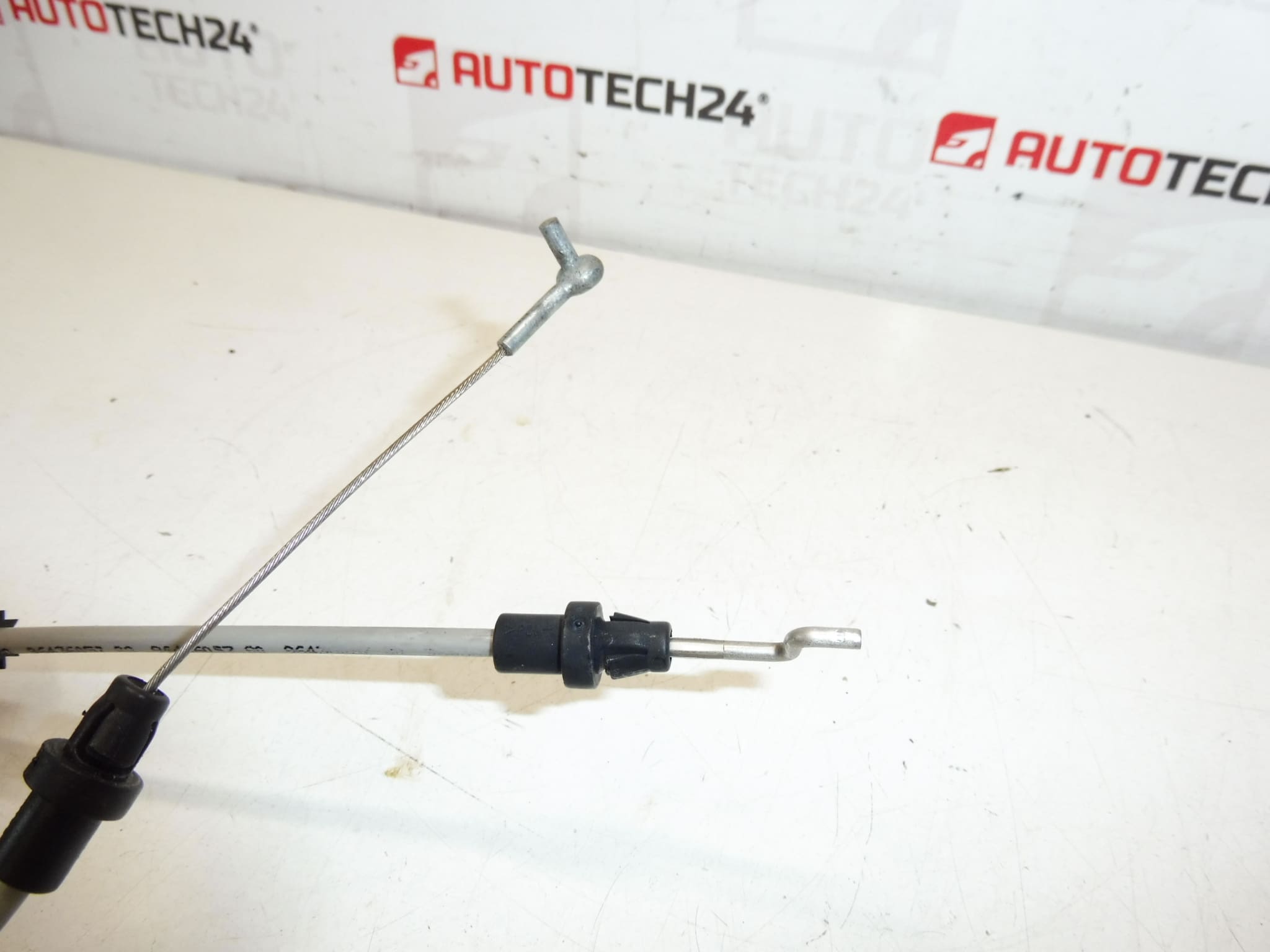 Ovládacie lanko predných dverí Peugeot 307 9151V6 – Obrázok 2