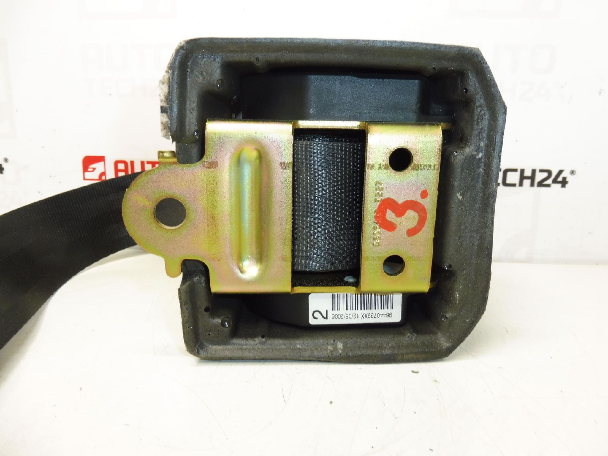 Zadný bezpečnostný pás pre Peugeot 407 96440739XX 8974HK – Obrázok 2