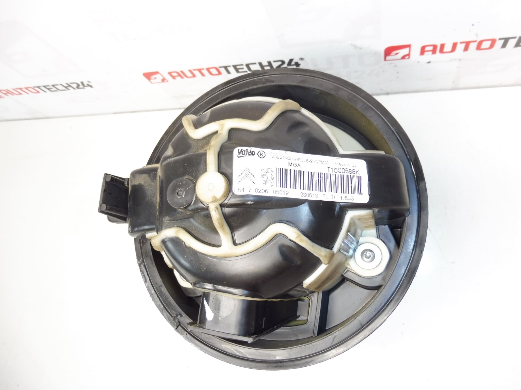 Ventilátor kúrenia Valeo Citroen C3 Picasso T1000588K 6441Z7 – Obrázok 2