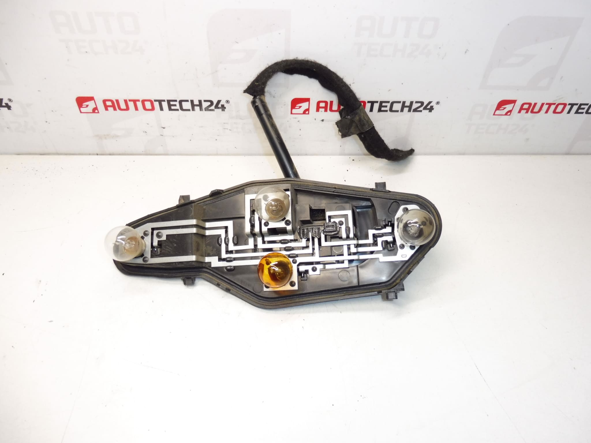 Glit Ballers Pravé zadné svetlo Peugeot Citroën 9677205480 9680607880