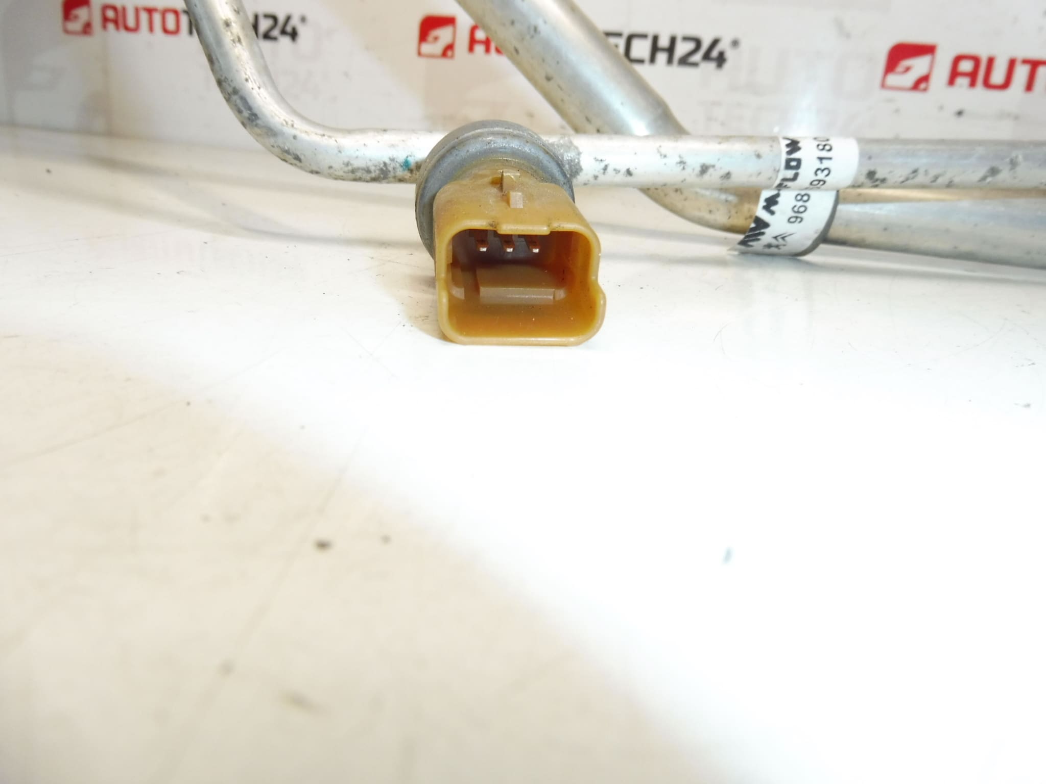 Klimatická trubka Citroën Berlingo III 9681693180 6477C9 – Obrázok 2