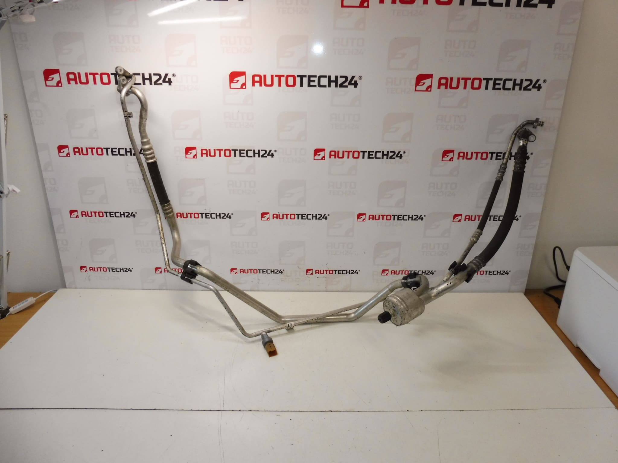 Klíma rúrka Citroën Berlingo III 9681693180 6477C9