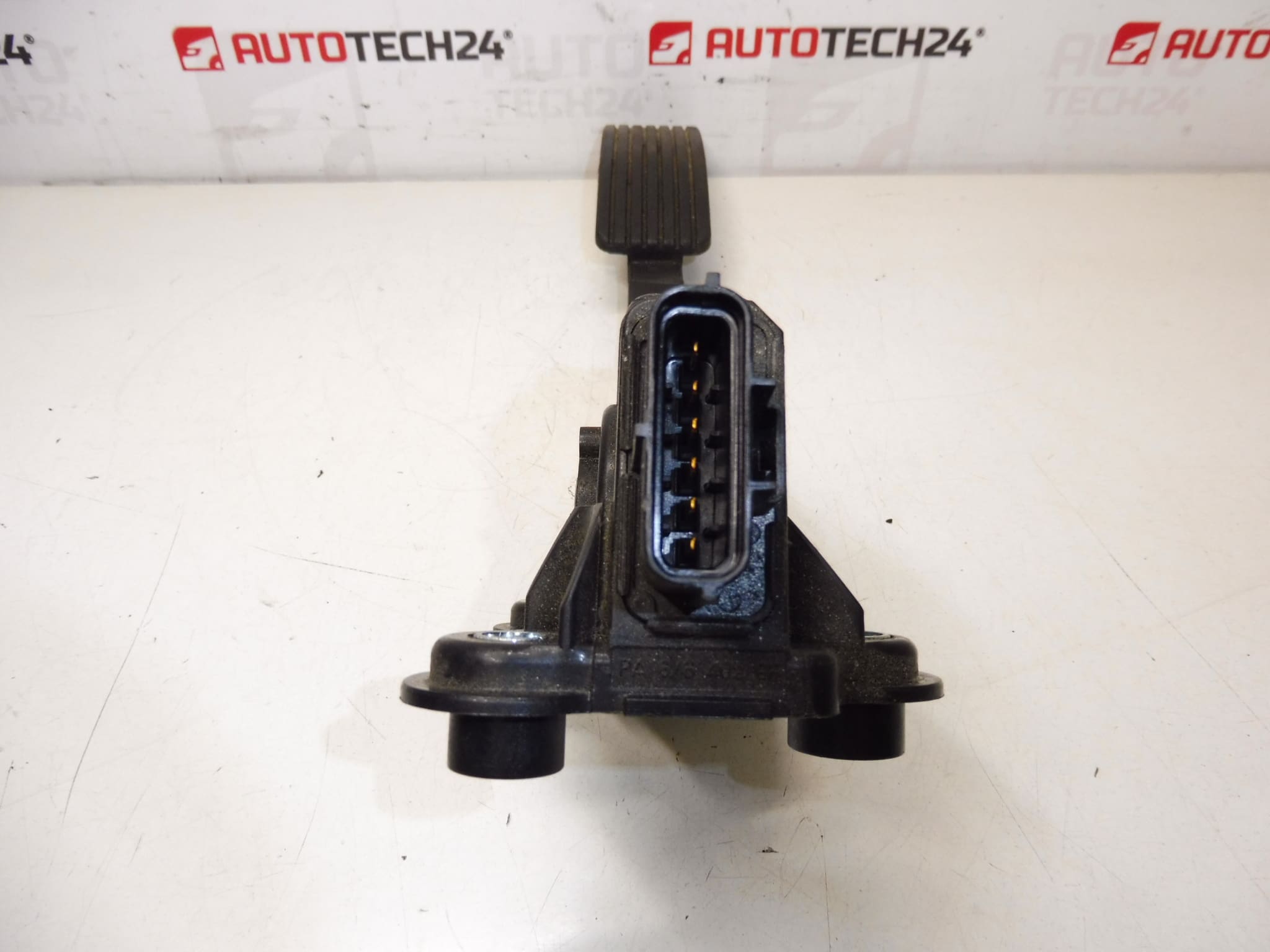 Citroën C-Crosser Peugeot 4007 1600A102 1601CL – Obrázok 2