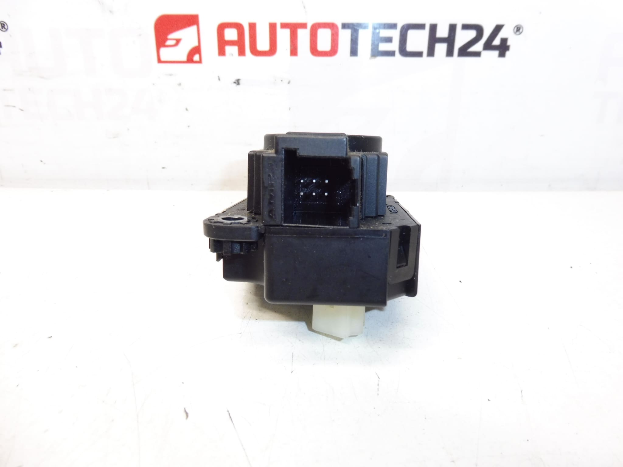 Servo Valeo Citroën Peugeot N101980G/E 94W1C – Obrázok 2