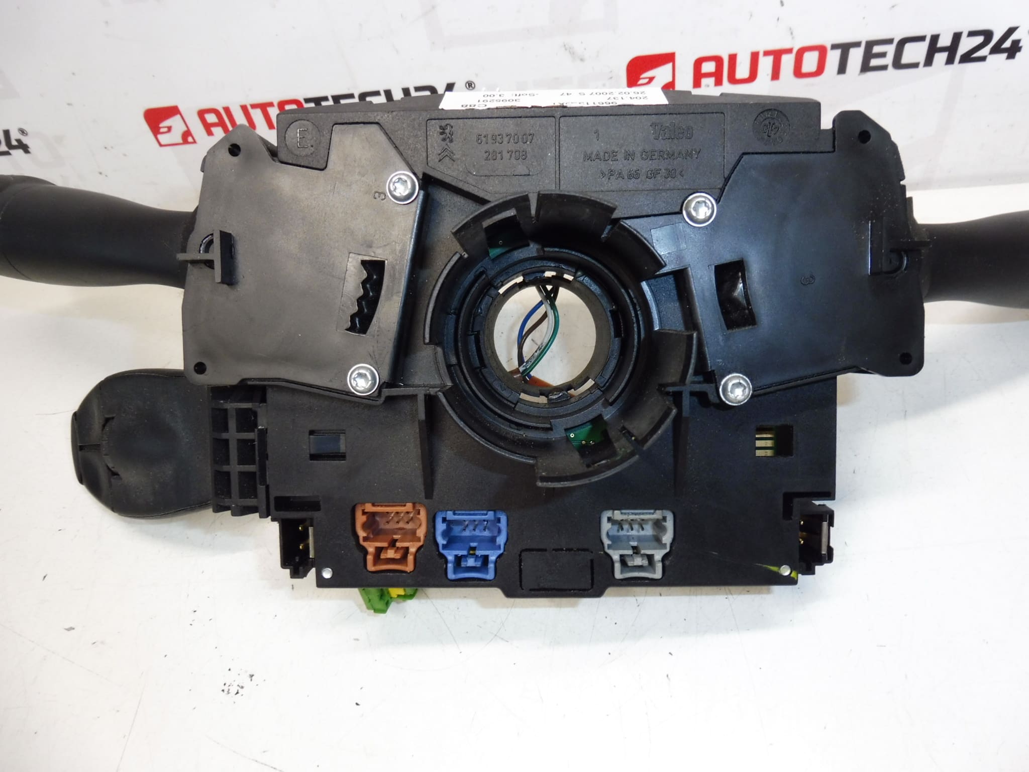 Vodič pod volantom pre Citroën C6 a Peugeot 407 96611306XT 6242T1 – Obrázok 2