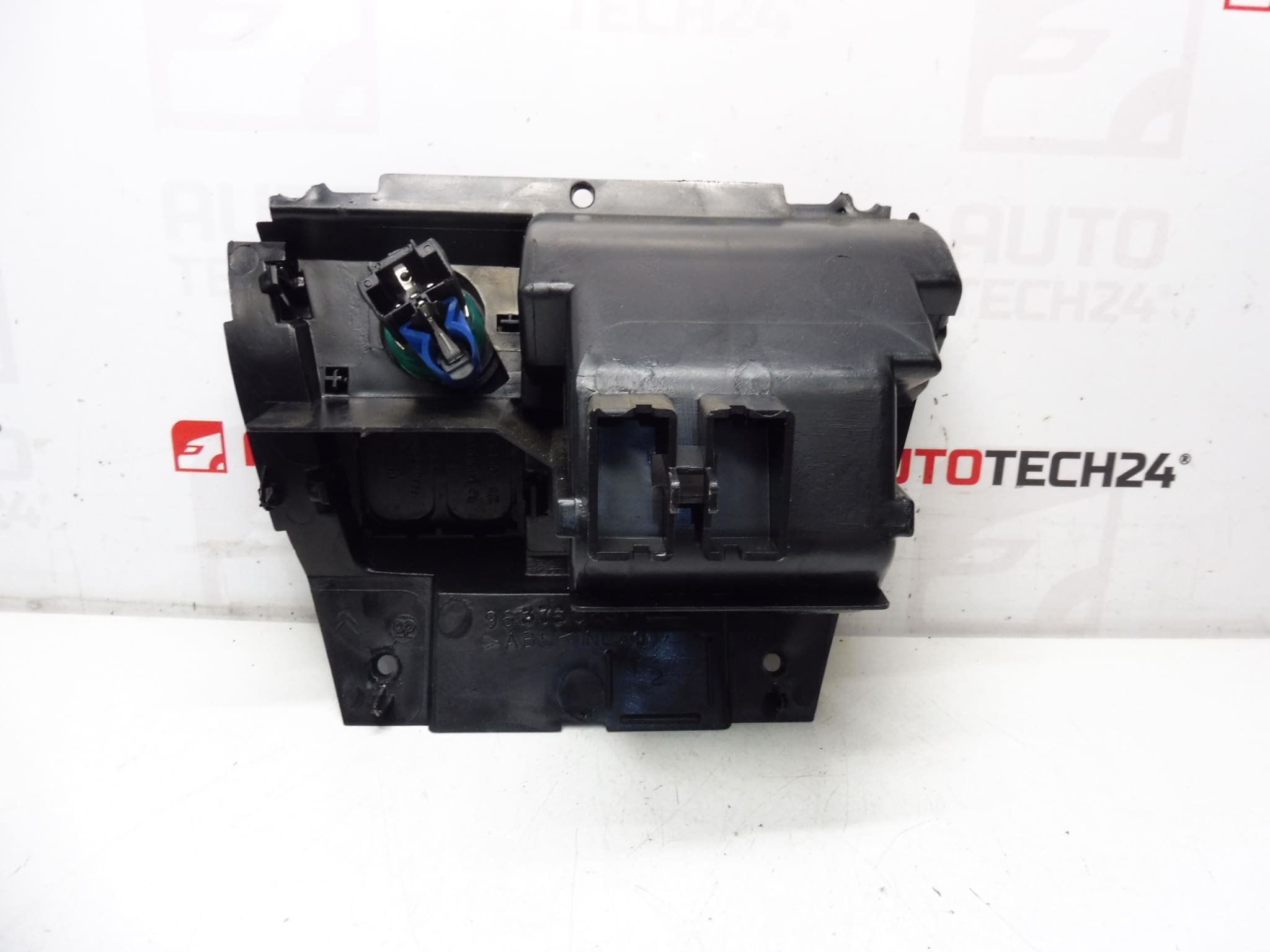 Citroën Xsara 9637602677 7588QQ 7588pg – Obrázok 2