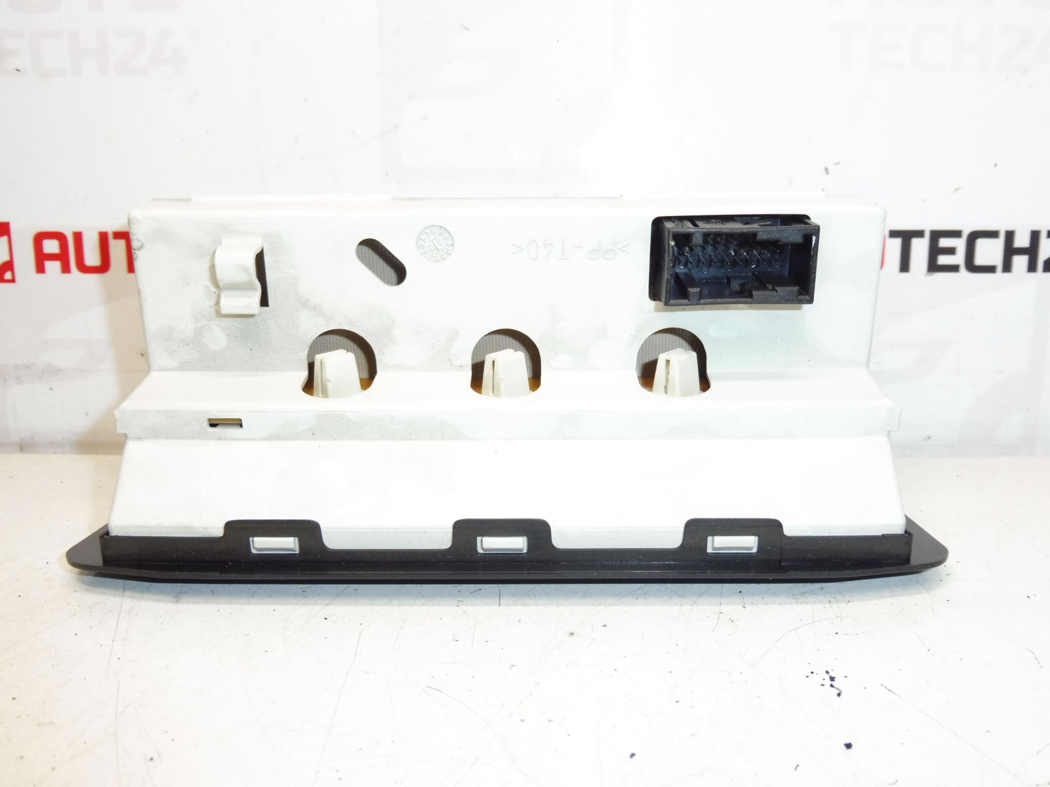 Displej Peugeot 206 96653977XT G00 6155GR – Obrázok 2