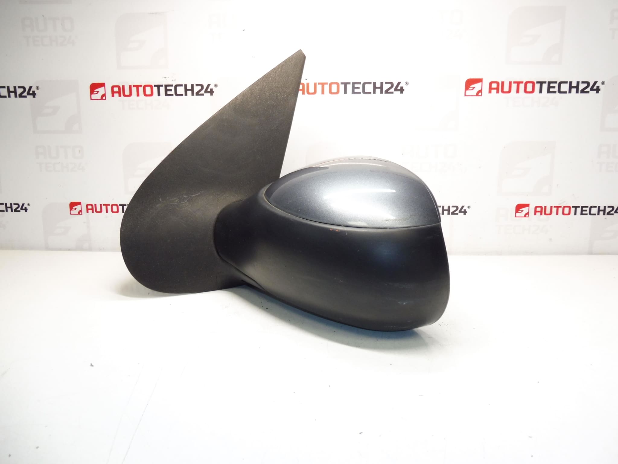 Ľavé spätné zrkadlo Peugeot 206 KTH 96323811XT 96432630XT 8148YC