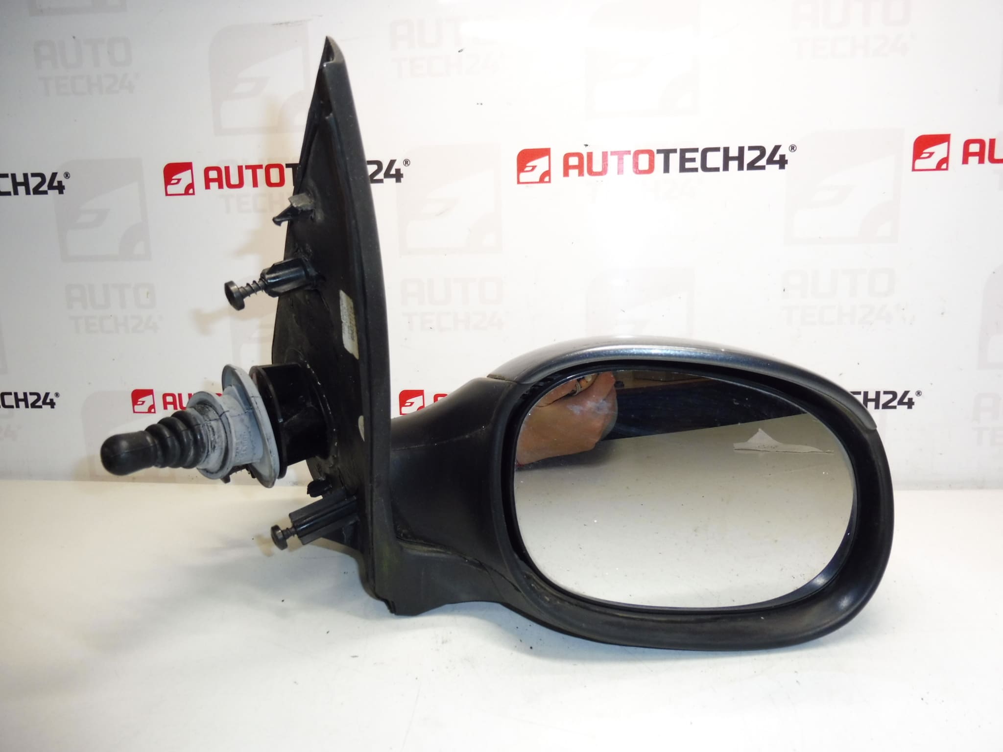 Pravé zrkadlo Peugeot 206 KTH 96437171XT 8148XY – Obrázok 2