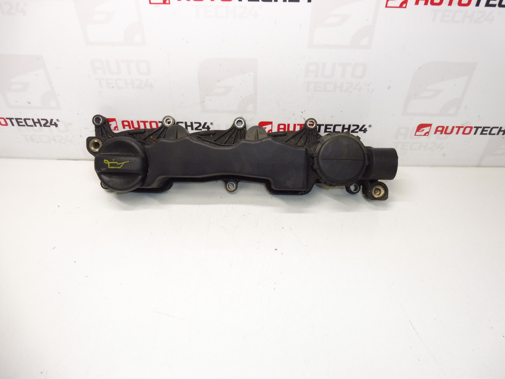 Veko ventilu 1,4 16V HDI 8Hy 9641543280 0248K4