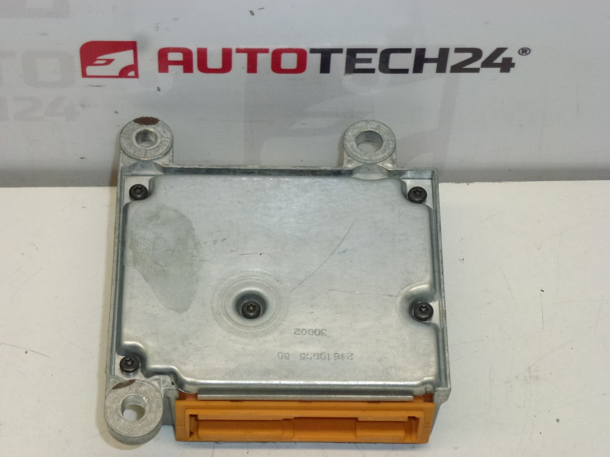 ECU Citroën Xsara Picasso 602327400 9650137080 – Obrázok 2