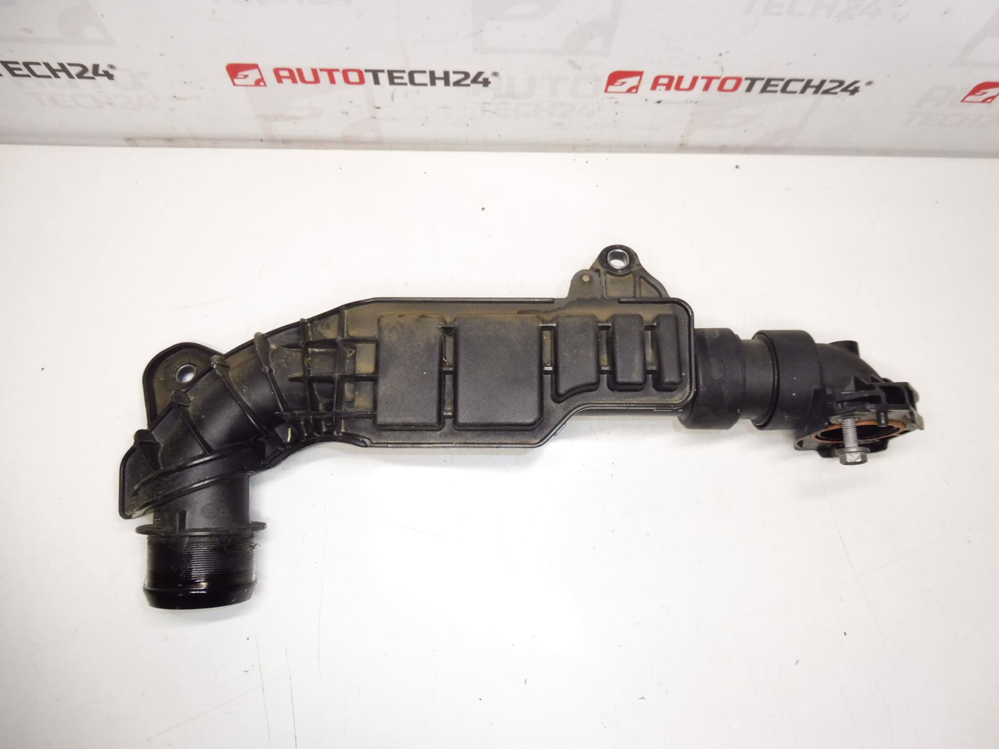 Prípojka vzduchu 1.5 HDI Citroën Peugeot 9810958280 – Obrázok 2