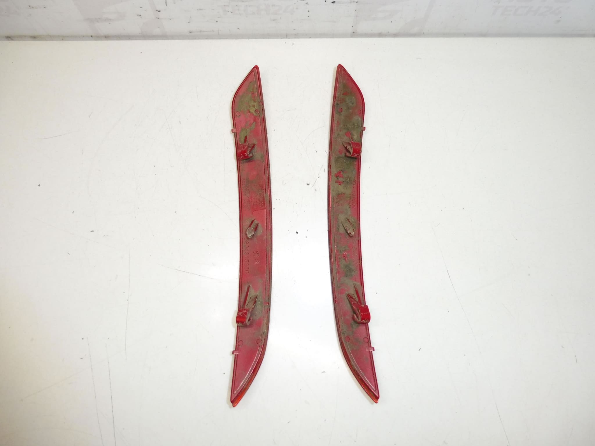 Sada odraziek do nárazníka Peugeot 308 T9 Combi 9804313480 9804315280 – Obrázok 2