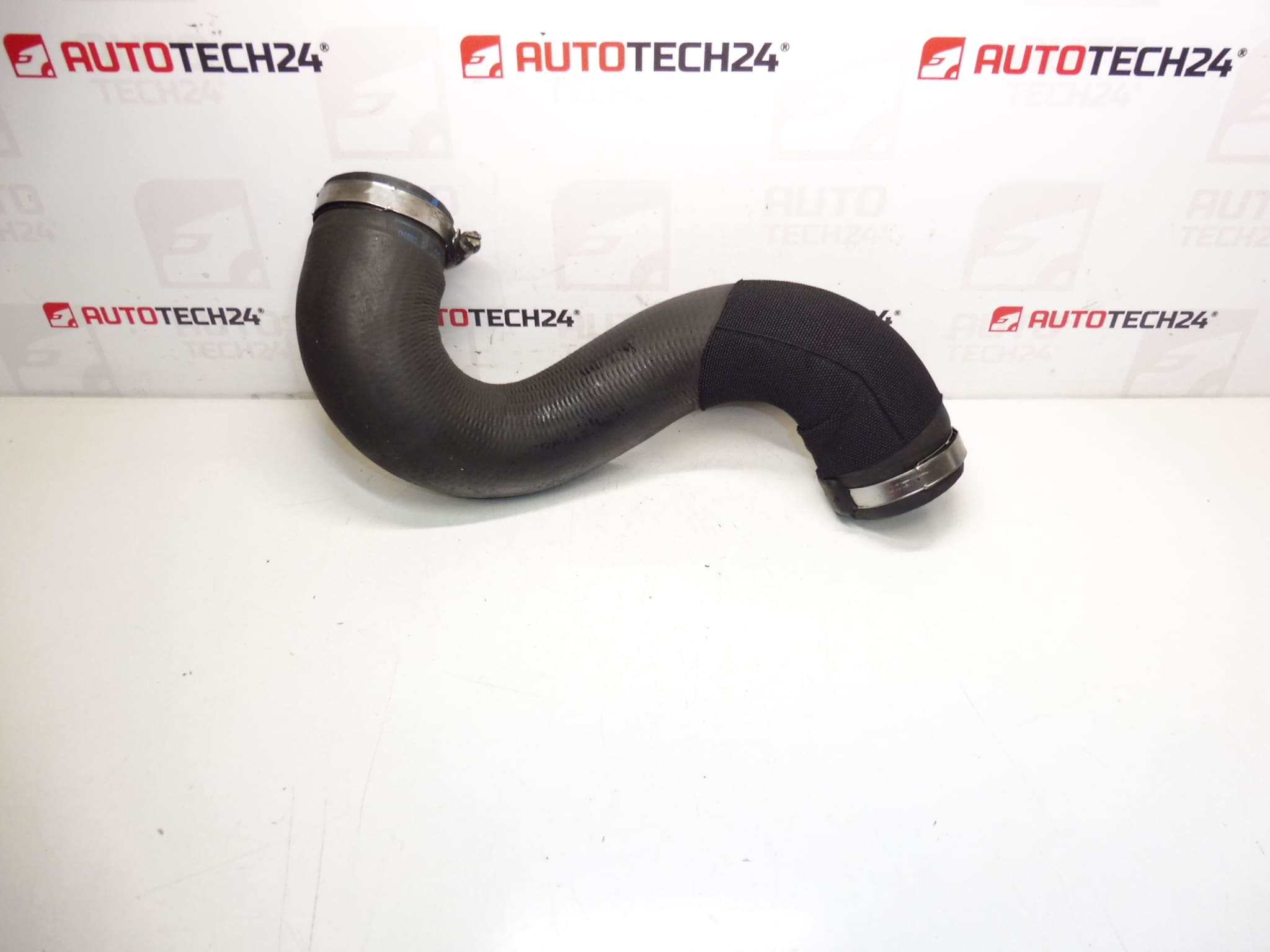 Vzduchové pripojenie Citroën Peugeot 2.0 HDI 0382NE