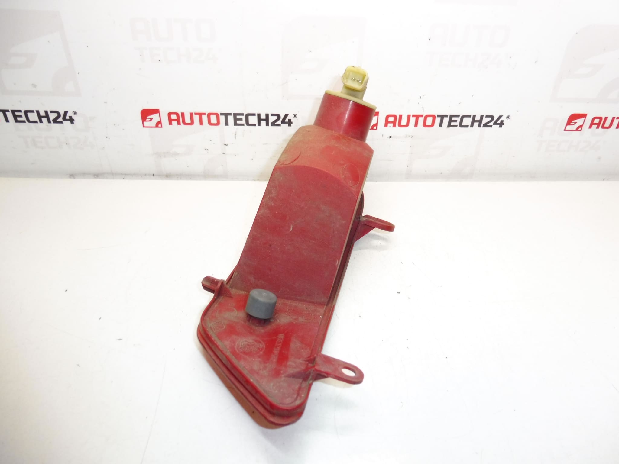 Zadné hmlové svetlo ľavé Peugeot 3008 9685463380 6350HG – Obrázok 2