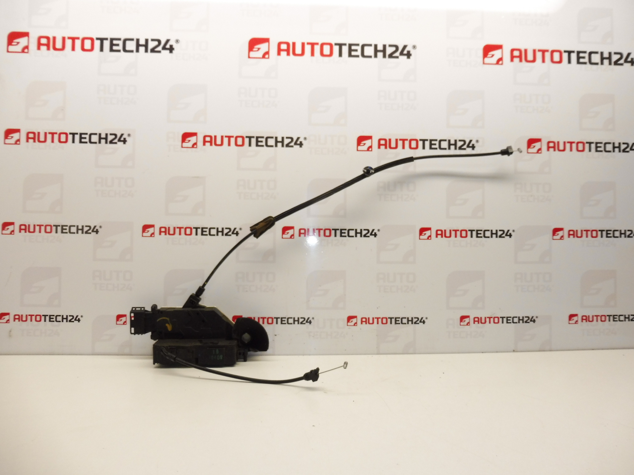 Peugeot 207 zámok dverí vodiča 24090816 24087819 24091816