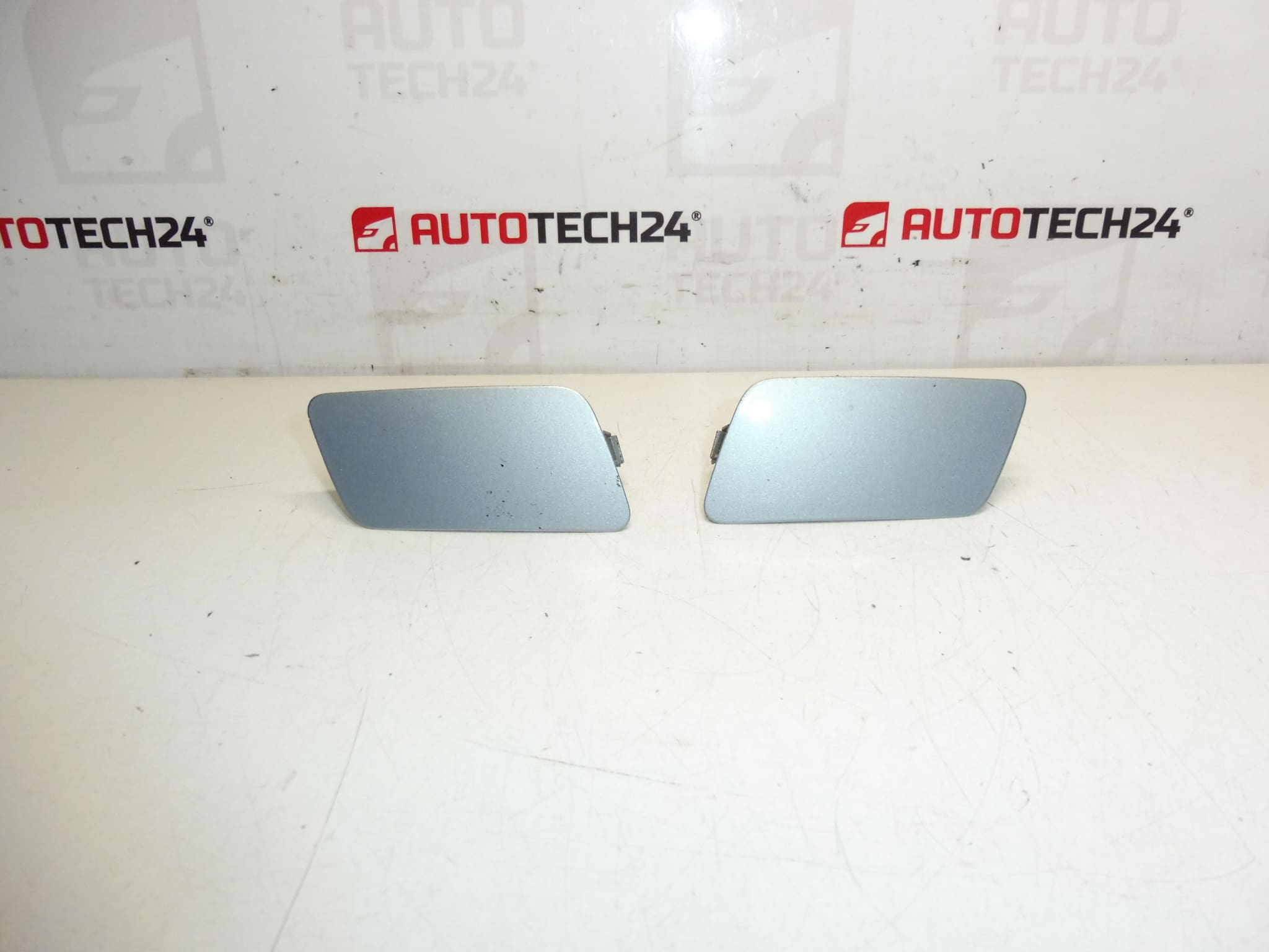 Krytky ostrekovačov svetlometov EYLC Citroën C5 II 7414JC