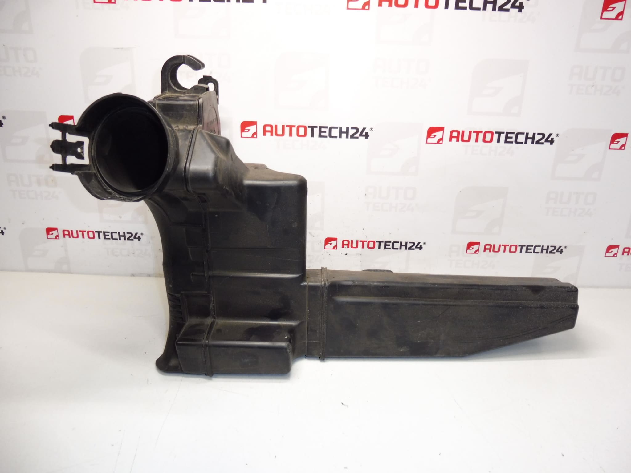 Rezonátor nasávania vzduchu 1.4 VTI 70 kW 8FS Citroën Peugeot 9683339380 1436Q7 – Obrázok 2