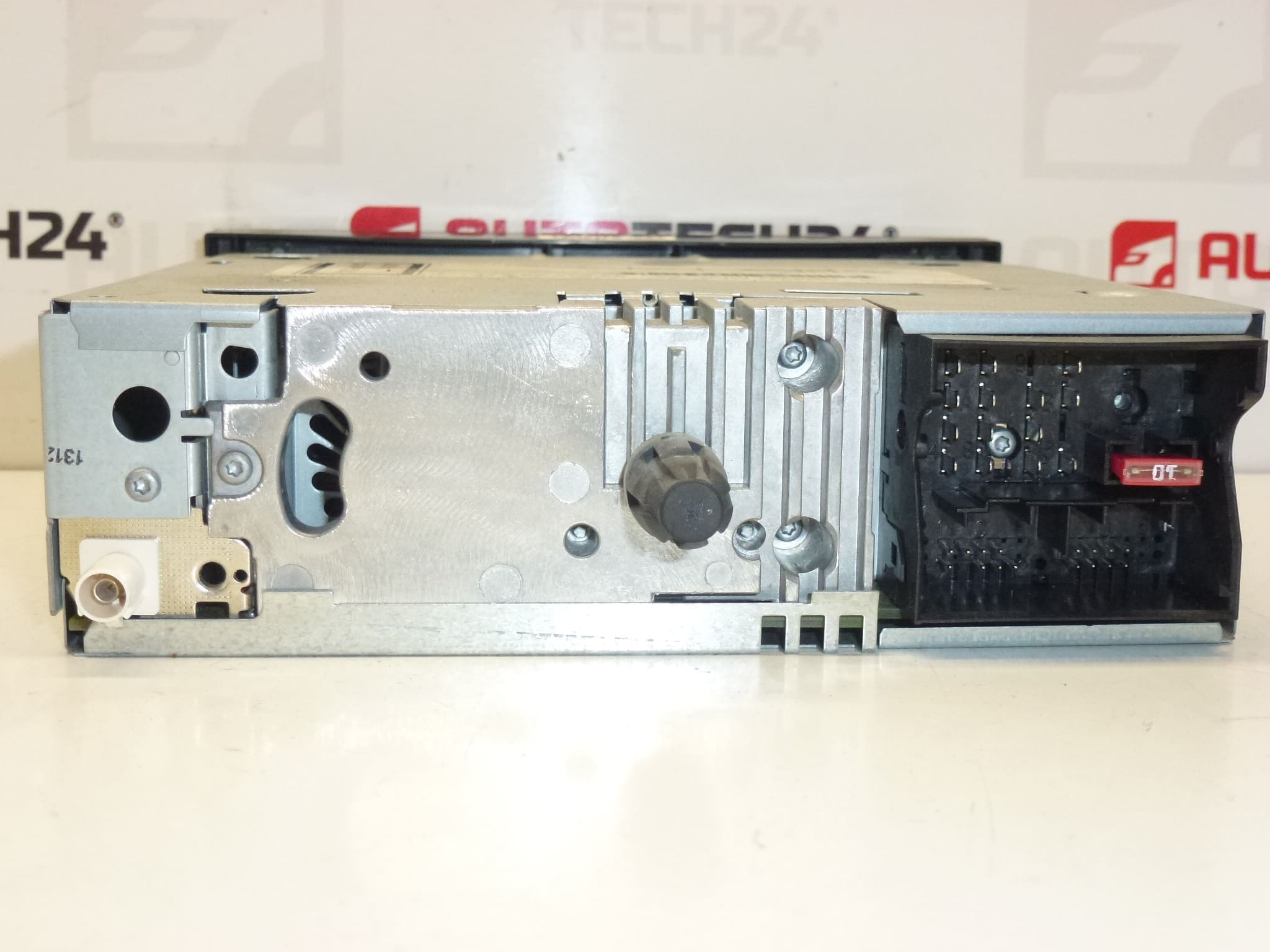 Autorádio s CD MP3 Citroën Peugeot 9664769777 657992 – Obrázok 2