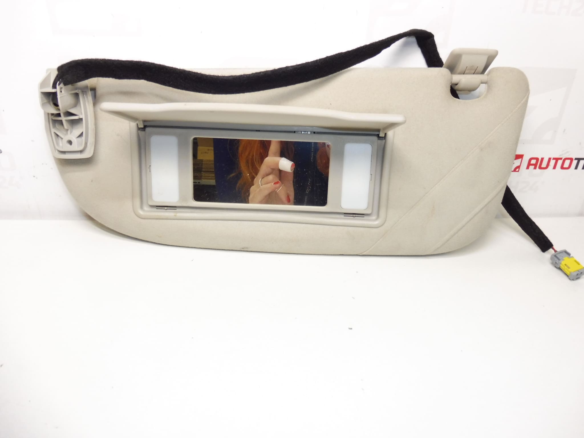 Ľavá slnečná clona Peugeot 307 CC 8143HH – Obrázok 2