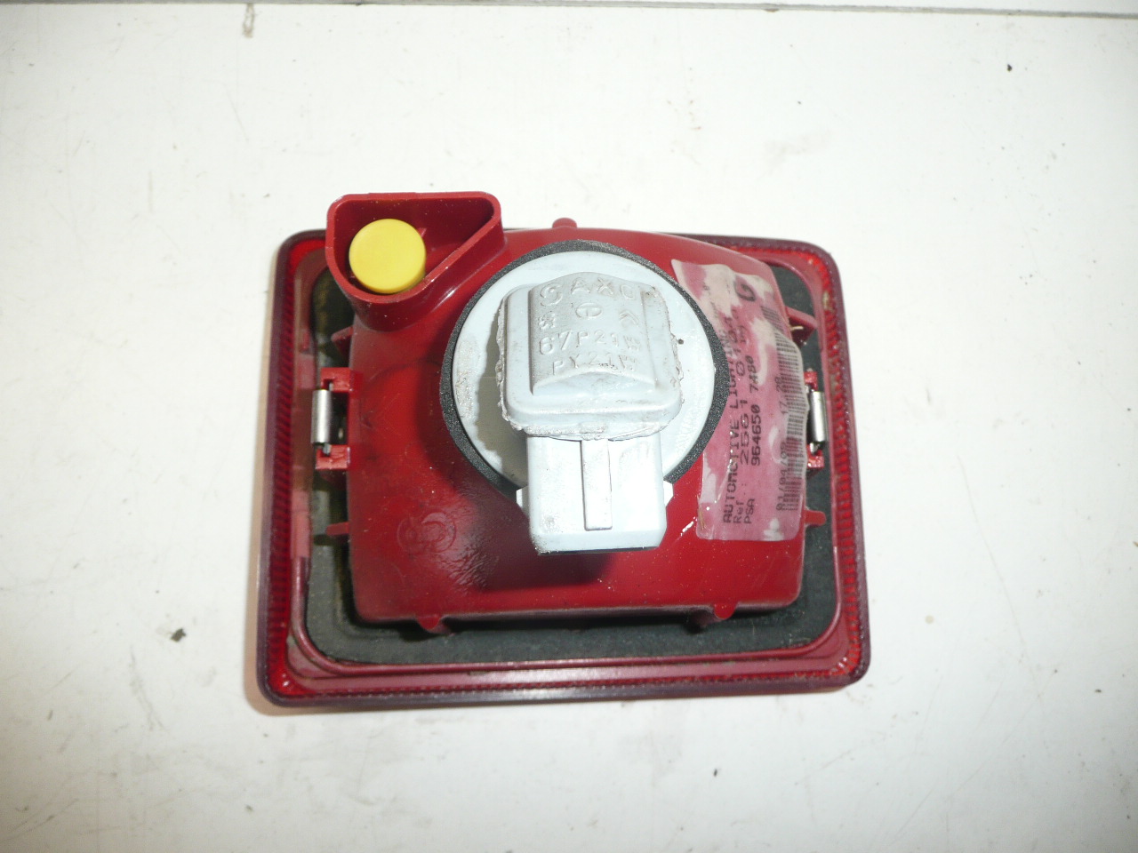 Ľavá zadná hmlovka Peugeot 407 SW 9646507480 6350T4