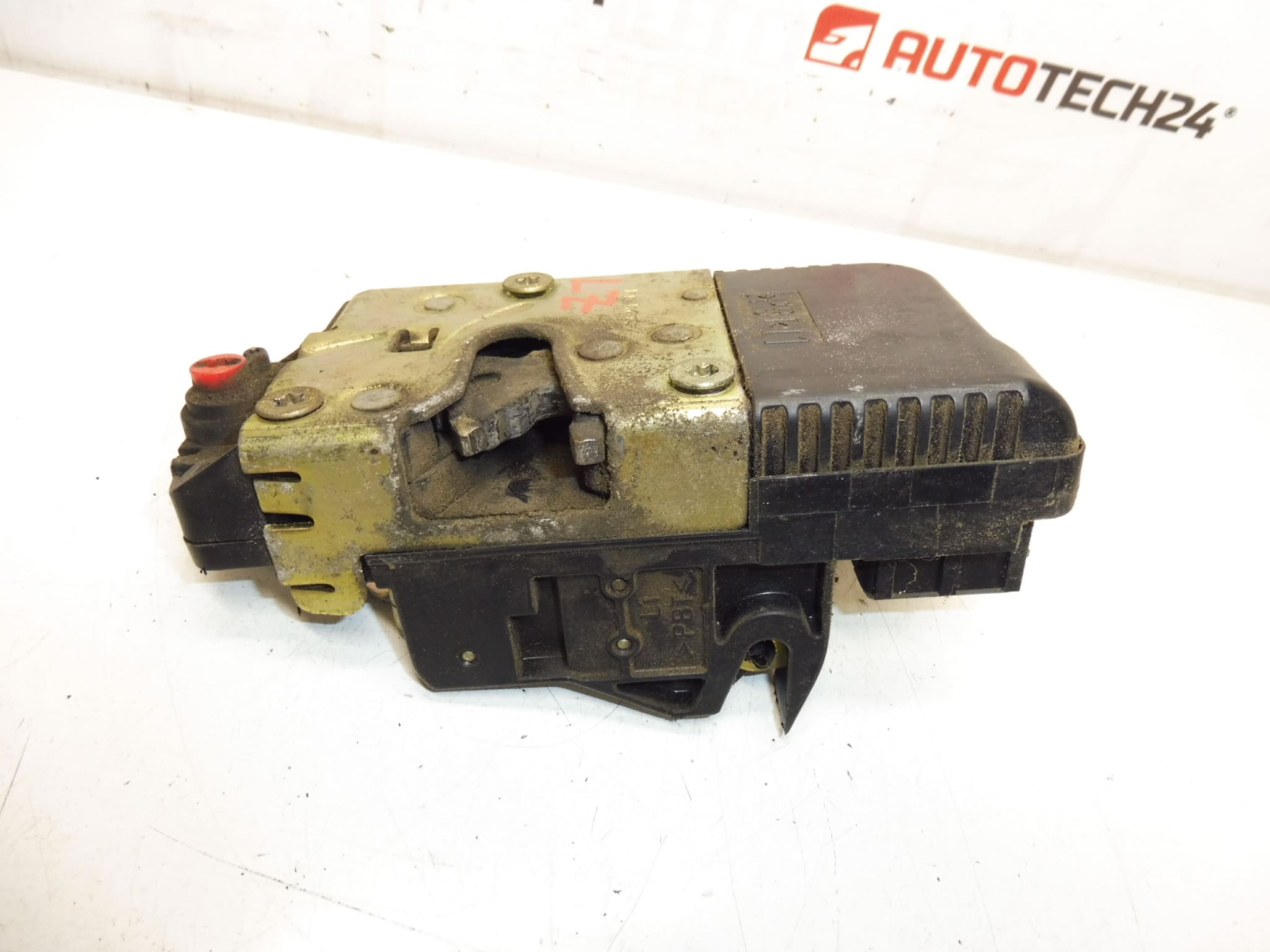 Zámok ľavých zadných dverí Peugeot 206 913756 – Obrázok 2