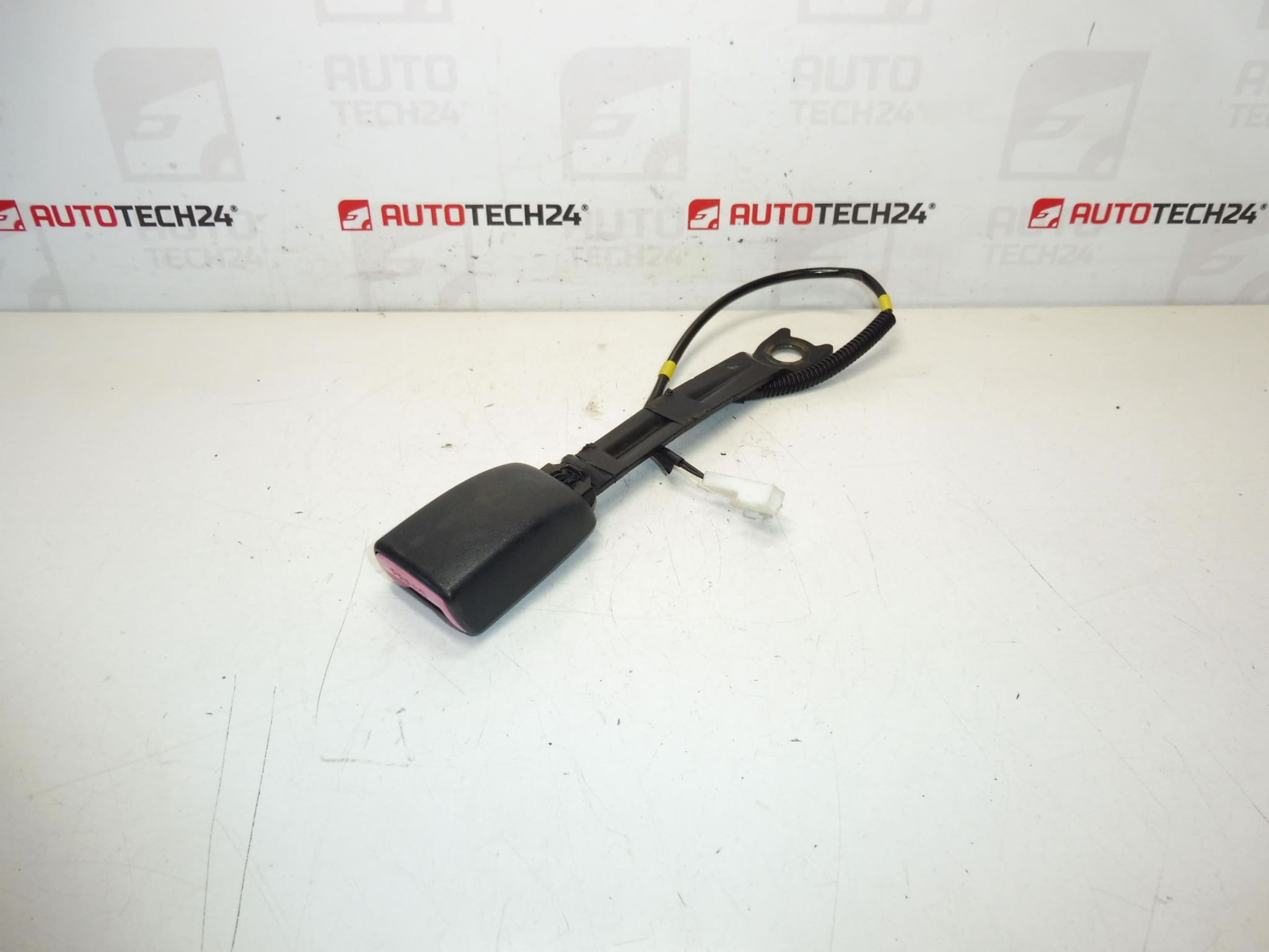 Držiak pása vodiča Citroën C1 Peugeot 107 8974LR 8976N8