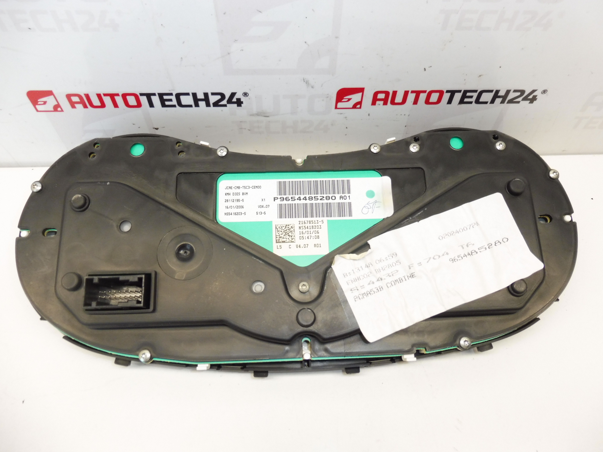 Tachometer najeto 212725 km Peugeot 307 9654485280 6106N4