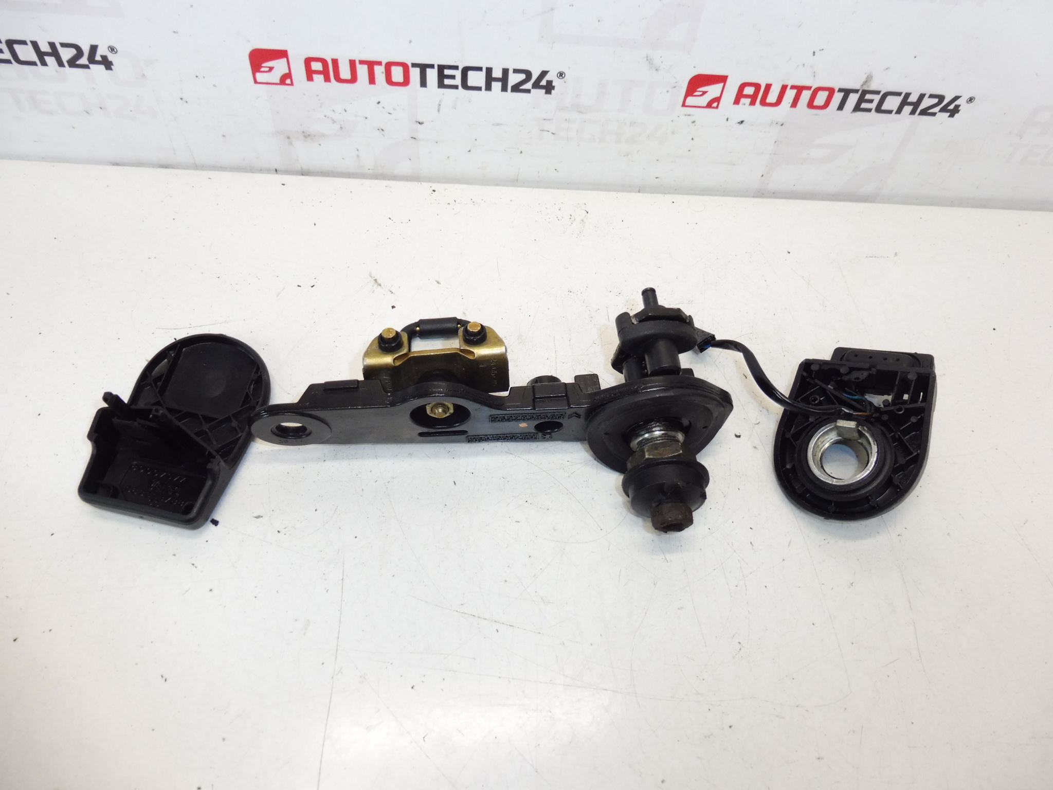 Mechanizmus zadného stierača Citroën C5 kombi do roku 2007 9651000780 6405K2