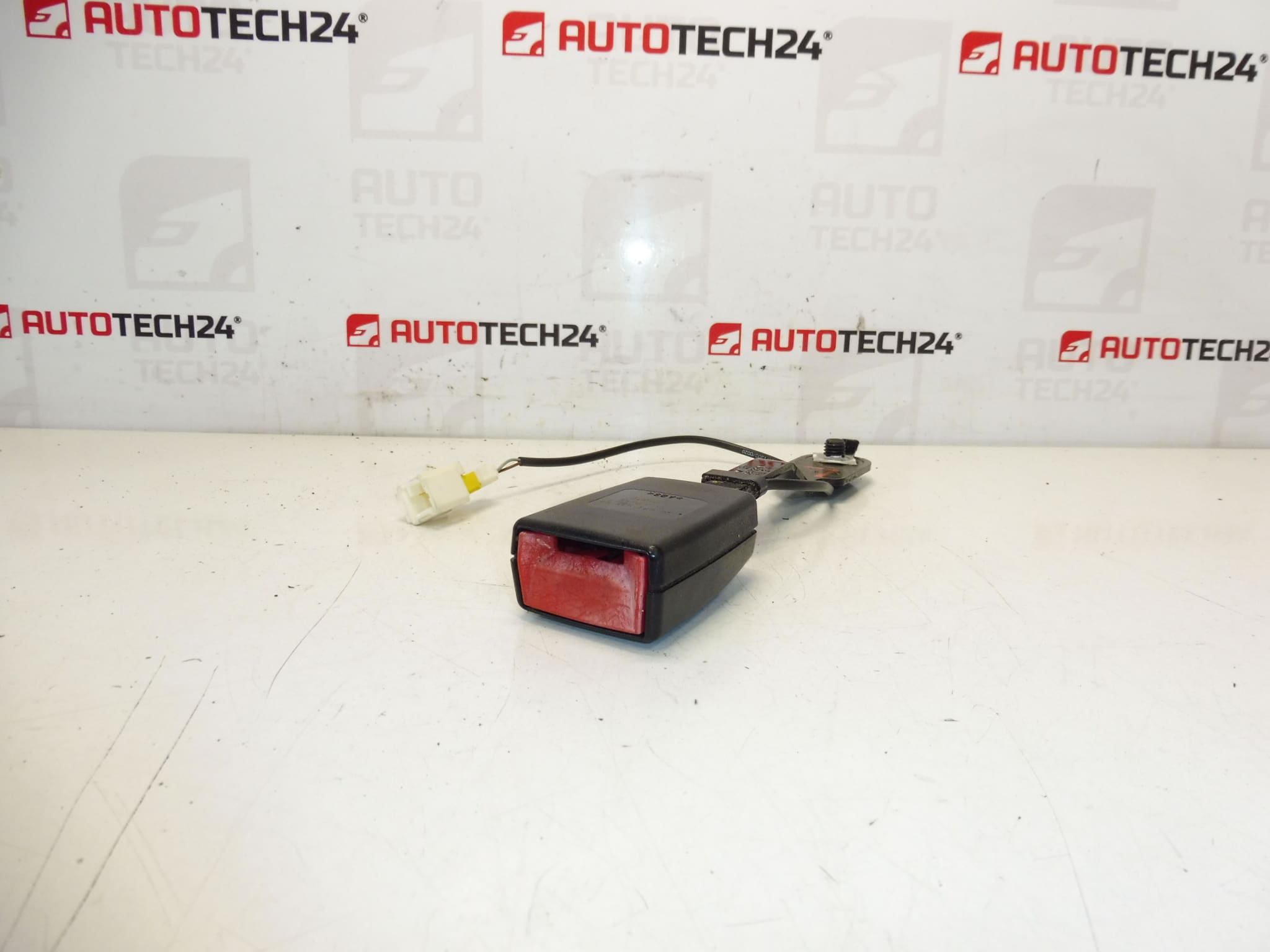 Držiak bezpečnostného pásu pre vozidlá Citroen C3 II A51