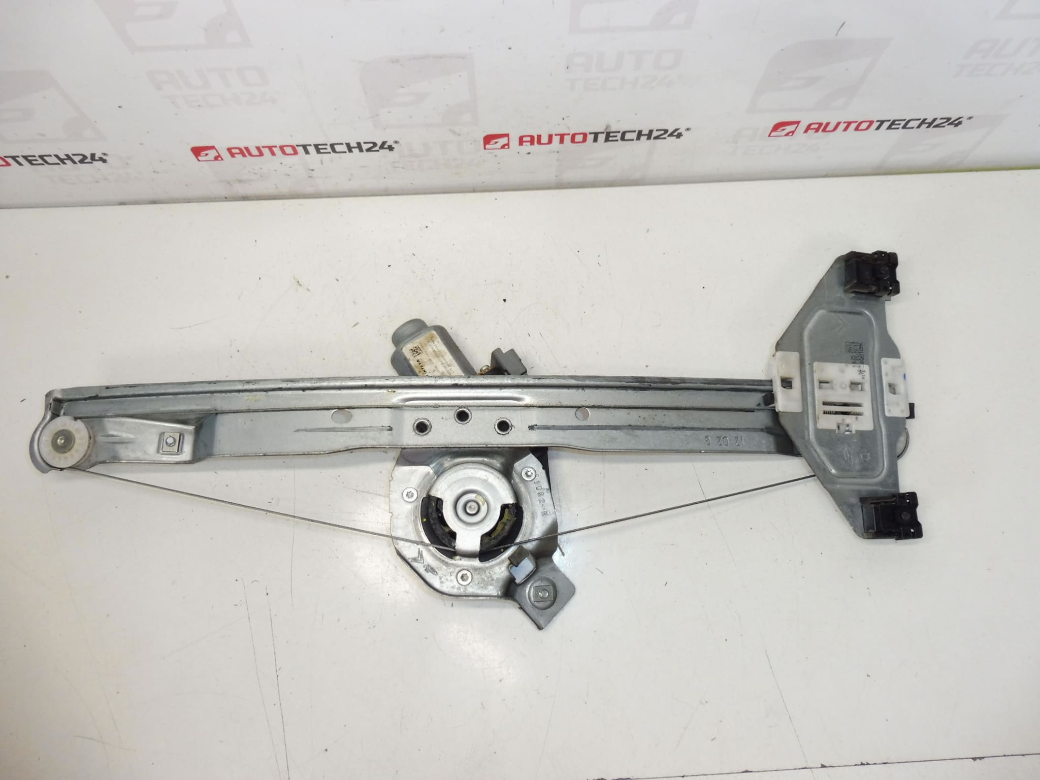 mechanizmus pravého predného sťahovania okna Citroën C3 II A51 9222FQ – Obrázok 2