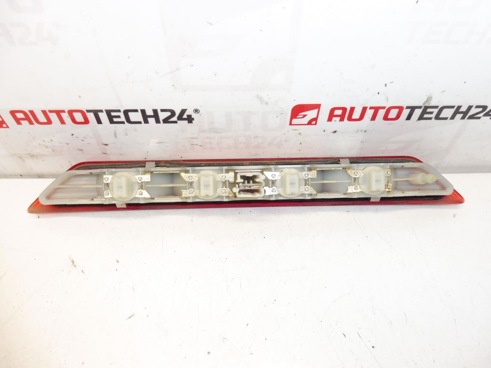 Prídavné brzdové svietidlo Citroën C3 II 9683116580 6351JS – Obrázok 2