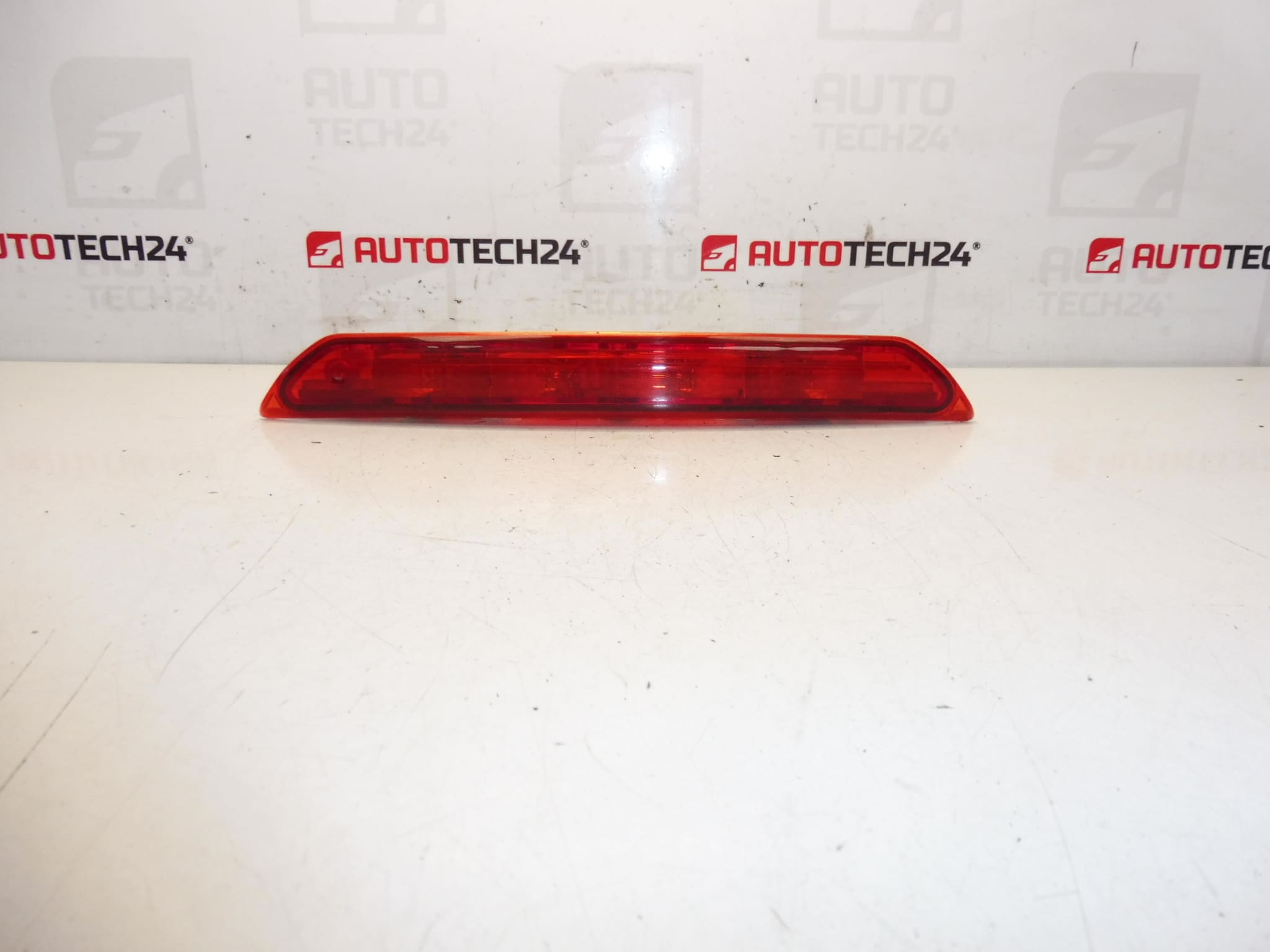 Prídavné brzdové svietidlo Citroën C3 II 9683116580 6351JS