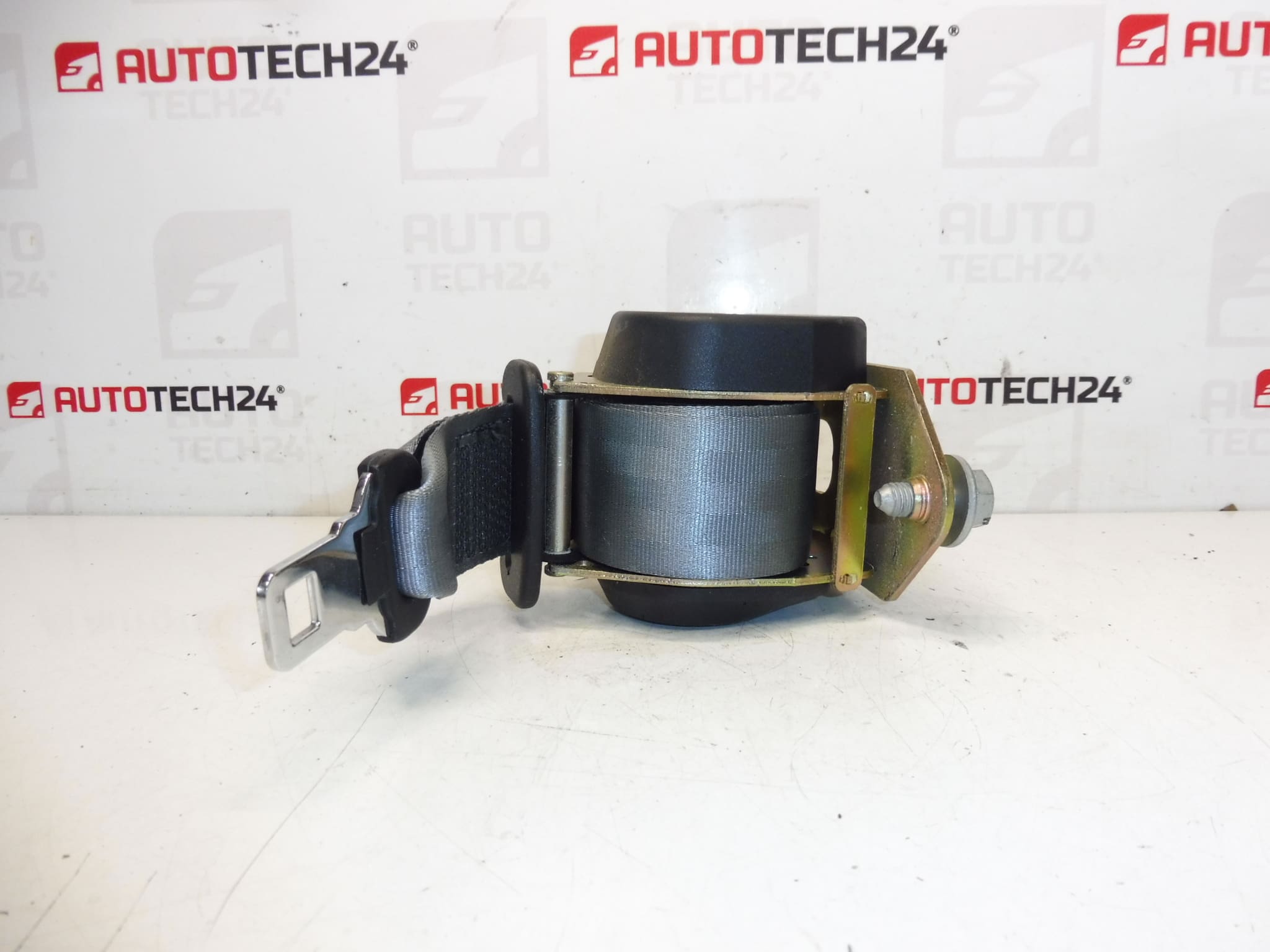 Prostredný zadný pás Citroën Xsara Picasso 96314478GW 8973LC