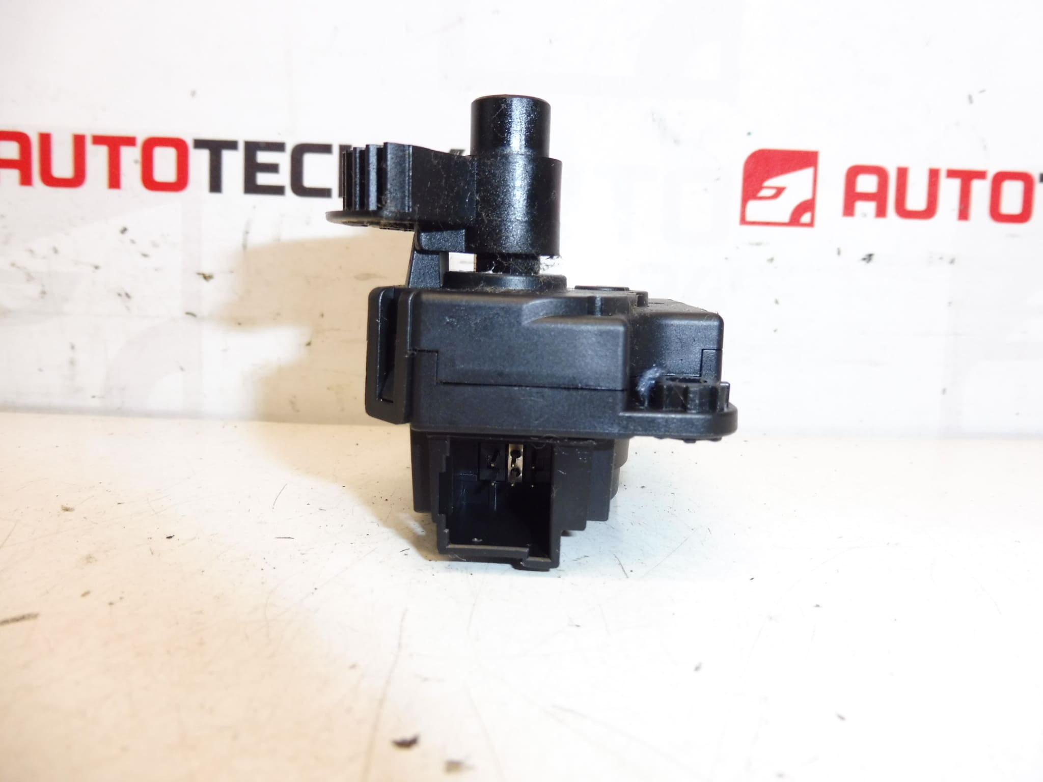 Servomotor kúrenia BEHR Citroën Z5509001 2706149A 6479A9 – Obrázok 2