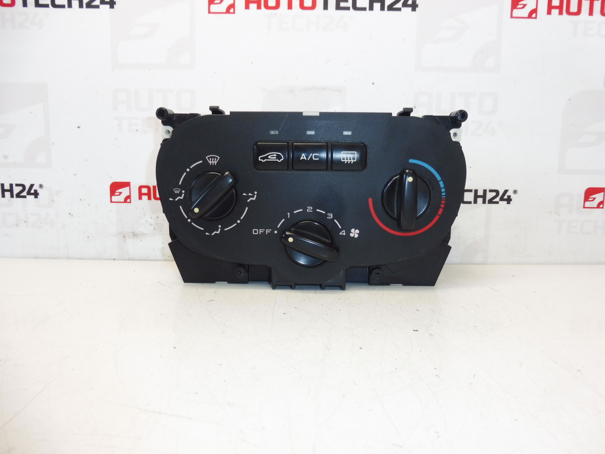 Ovládač kúrenia a klimatizácie Peugeot 307 593240000 T5RFESS 6451JS