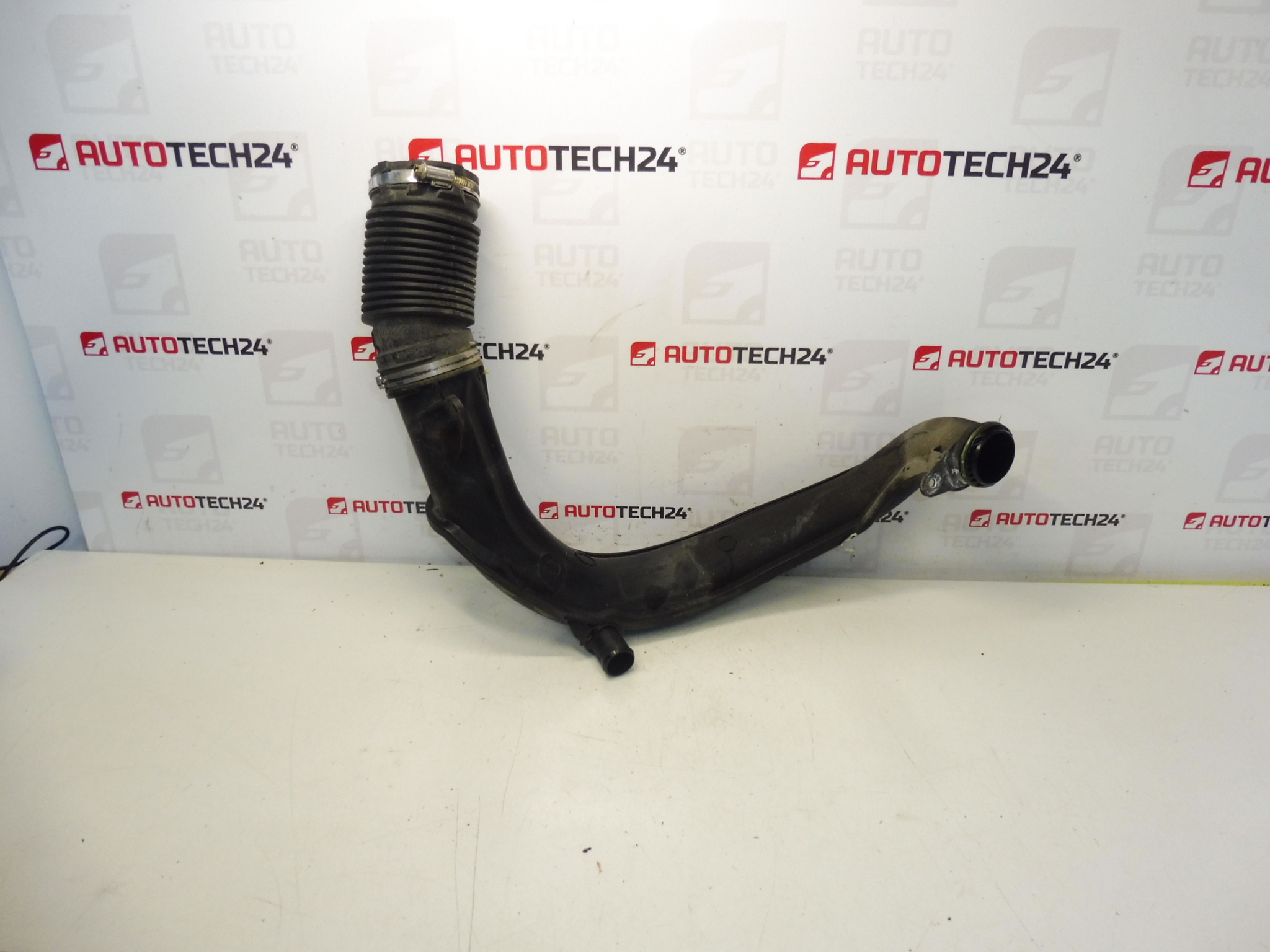 Trubka sání Citroën Peugeot 2,0 HDI 9652091380 143484
