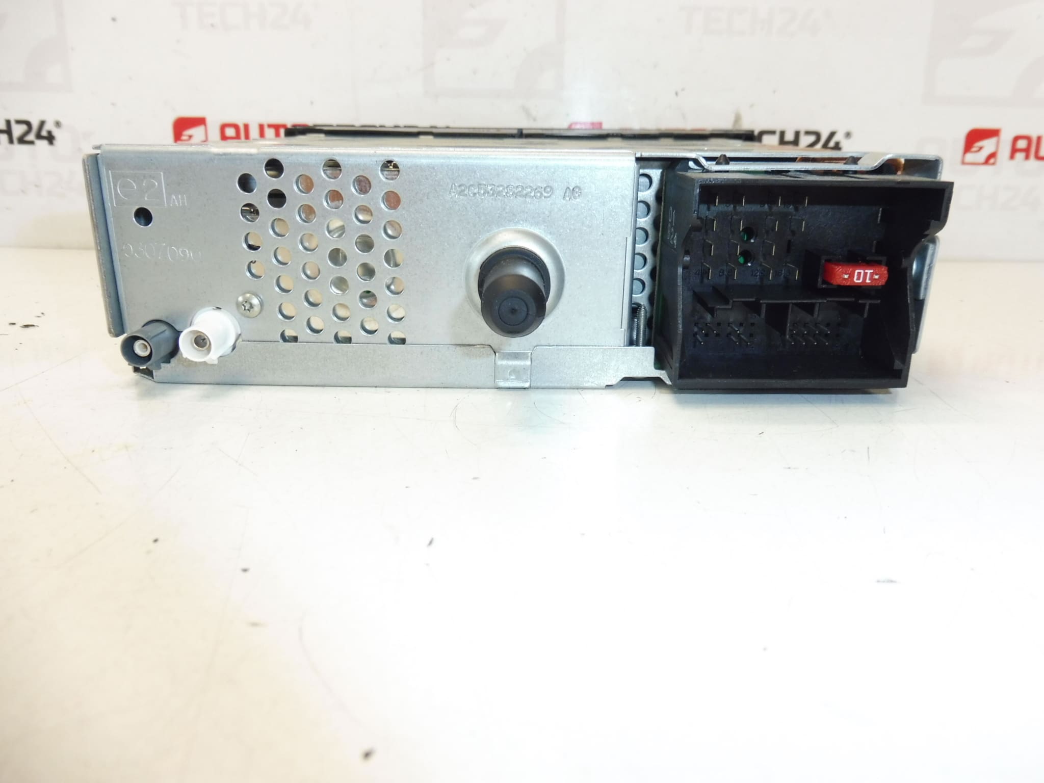 Autorádio Citroën Peugeot RD4N2M-03 96660456XT 16077577XT – Obrázok 2