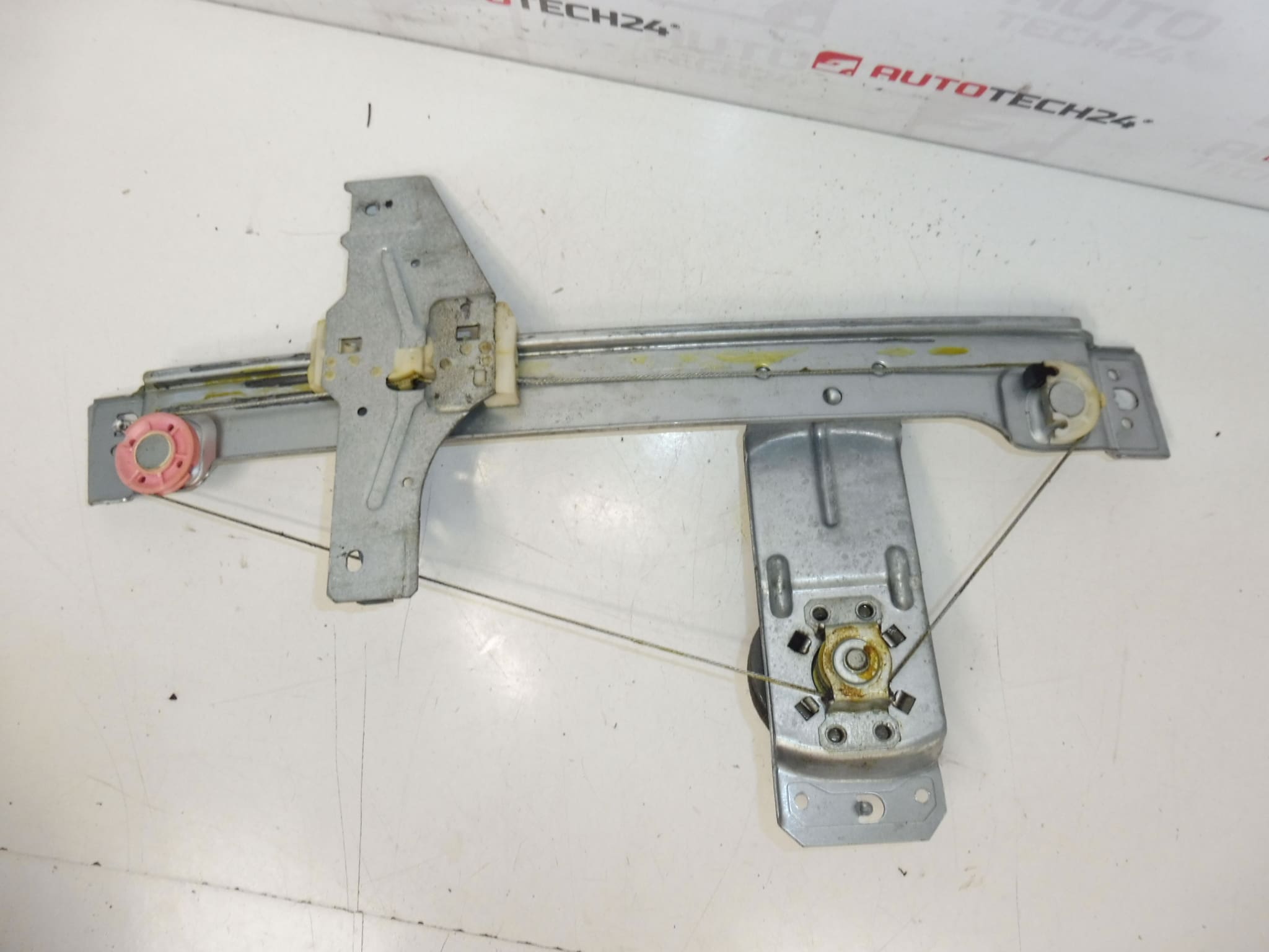 Mechanizmus okna Peugeot 207 9650768180 9223A3 – Obrázok 2