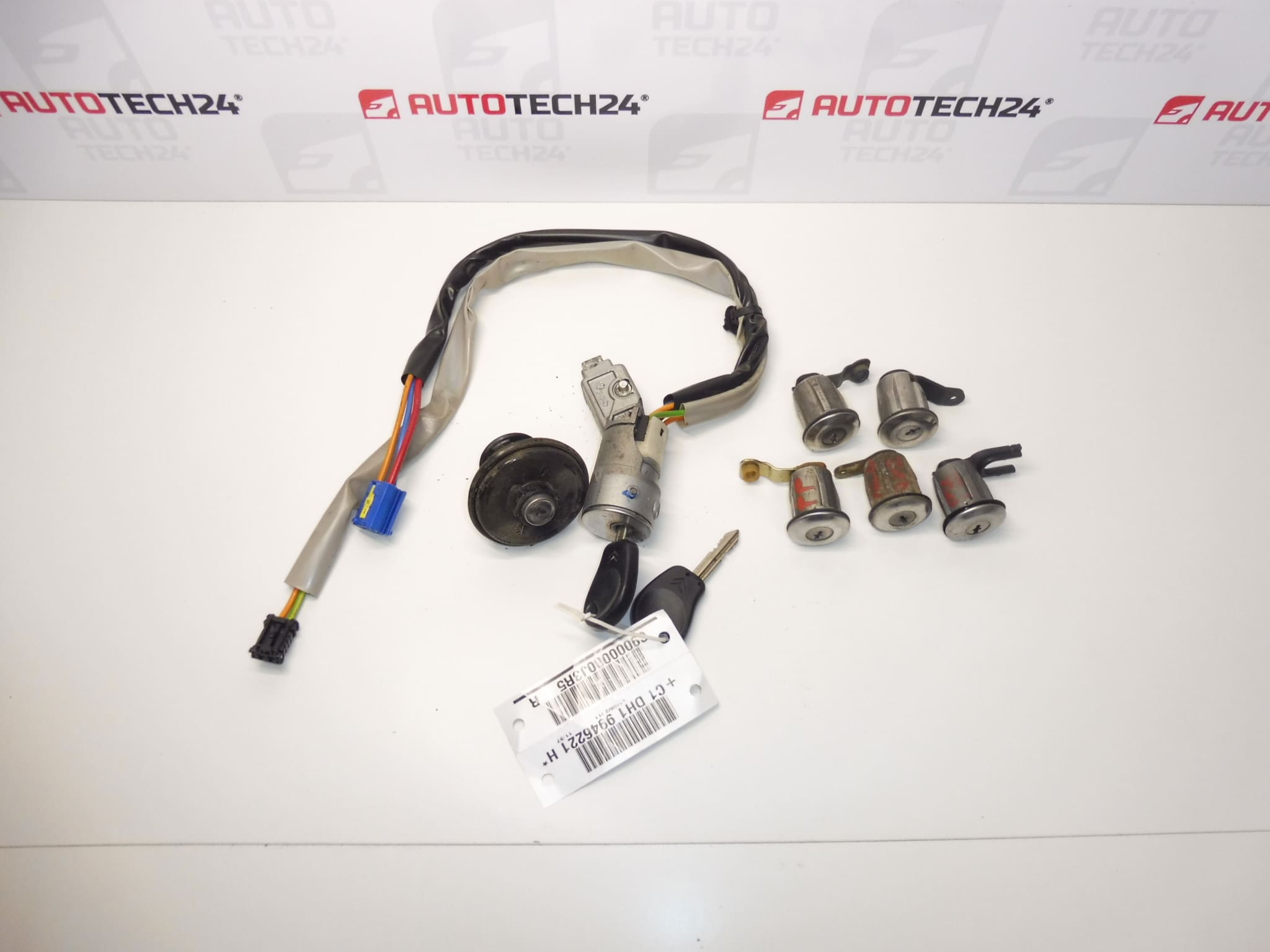 Sada zámkov + 2x kľúč Citroën Berlingo II 4162CF