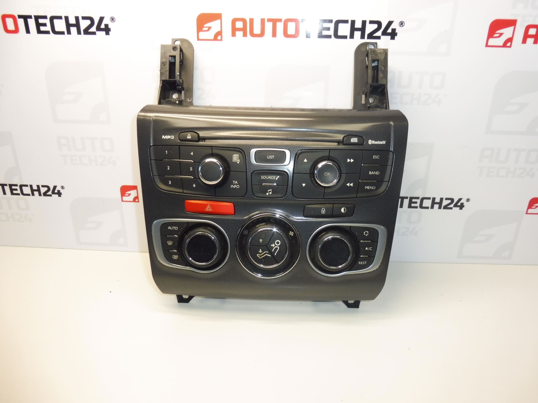 Viacfunkčný panel Citroën C4 II 9666027477 6155HL
