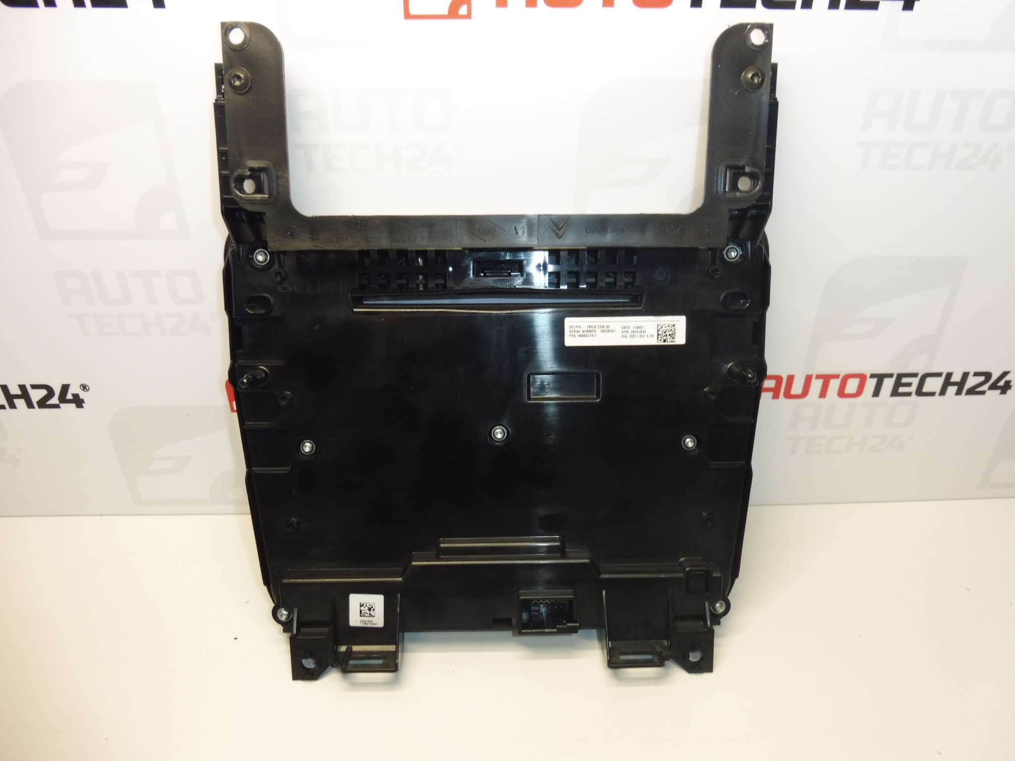 Viacfunkčný panel Citroën C4 II 9666027477 6155HL